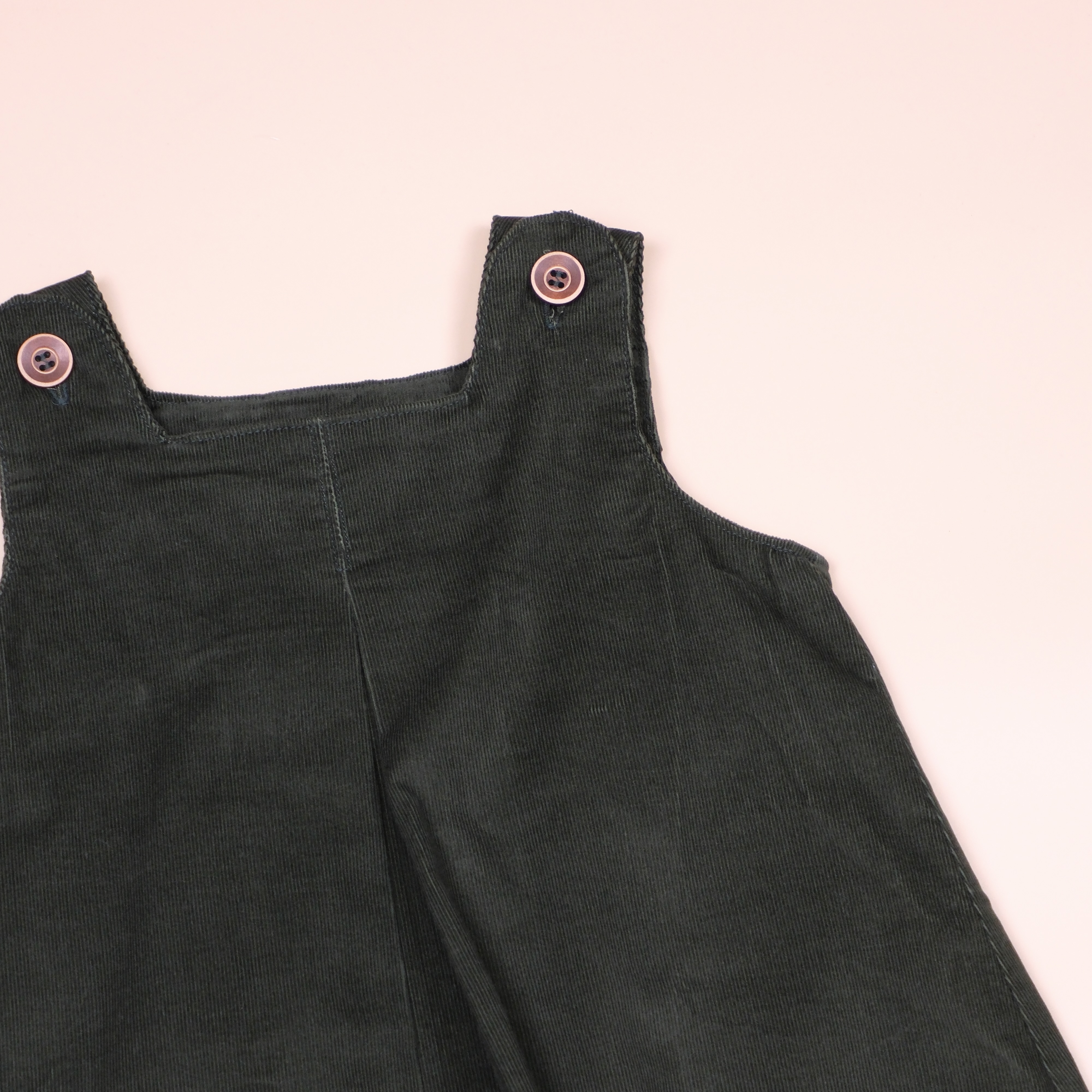 墨綠色 ◊ 打褶無袖傘狀洋裝