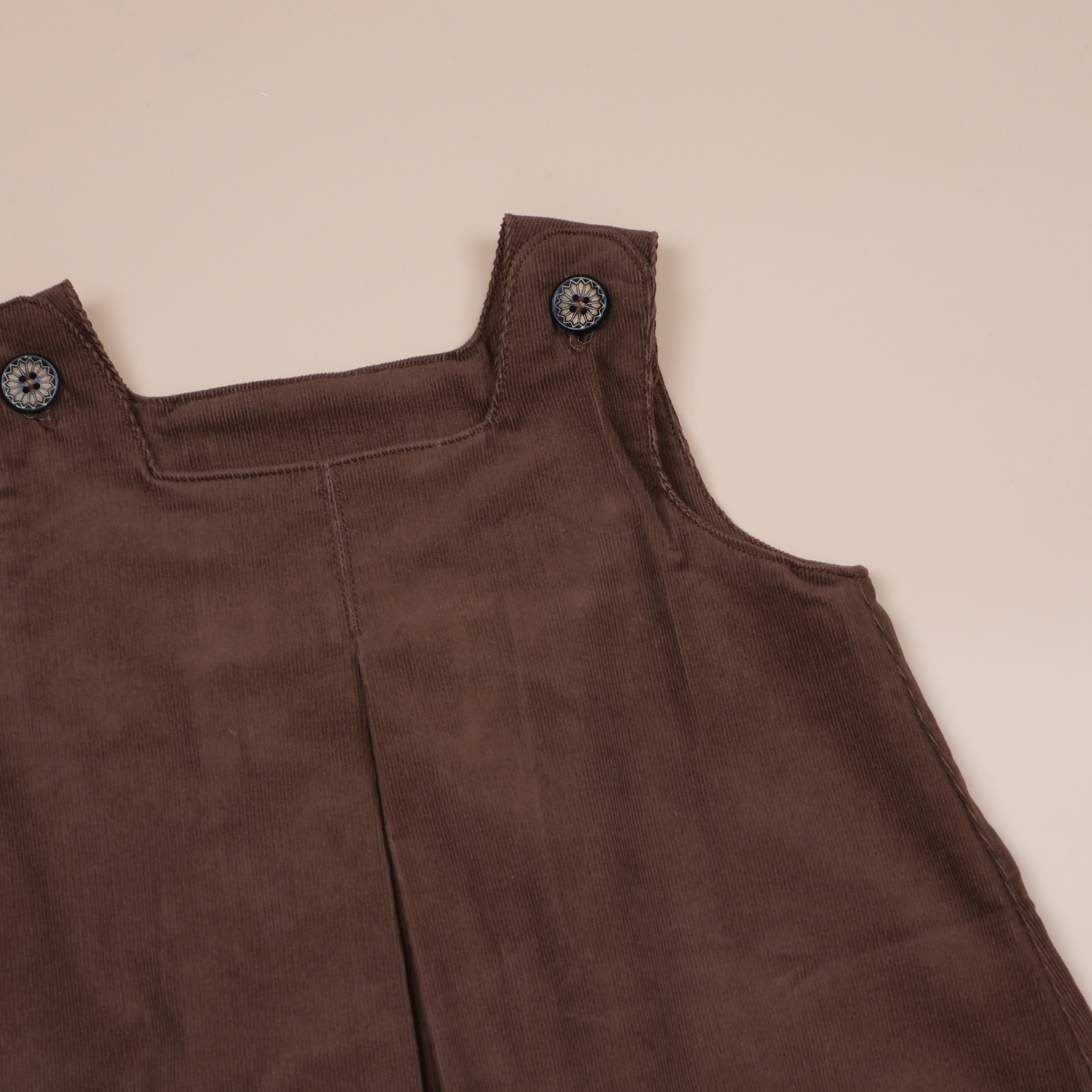 咖啡色 ◊ 打褶無袖傘狀洋裝