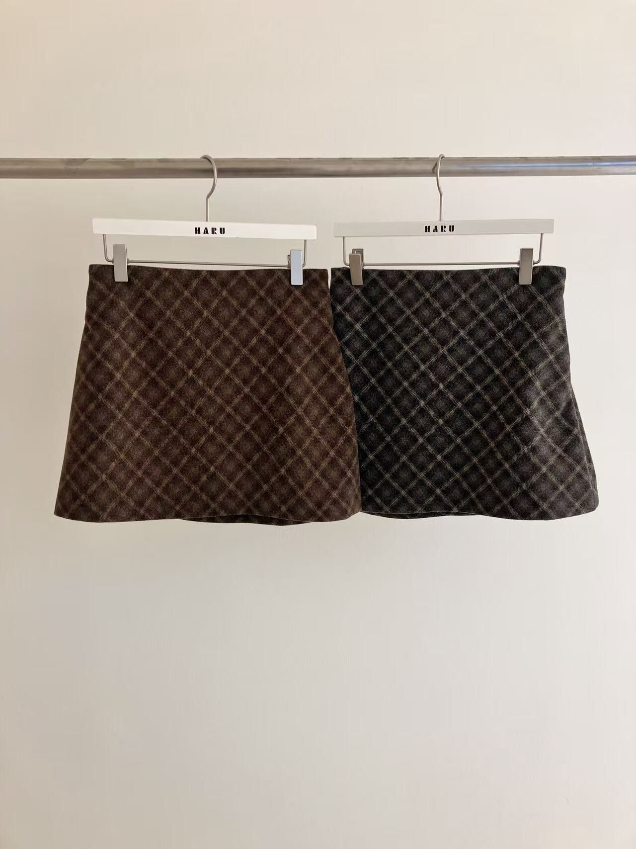 HU5117 後橡筋腰冬日菱格短裙