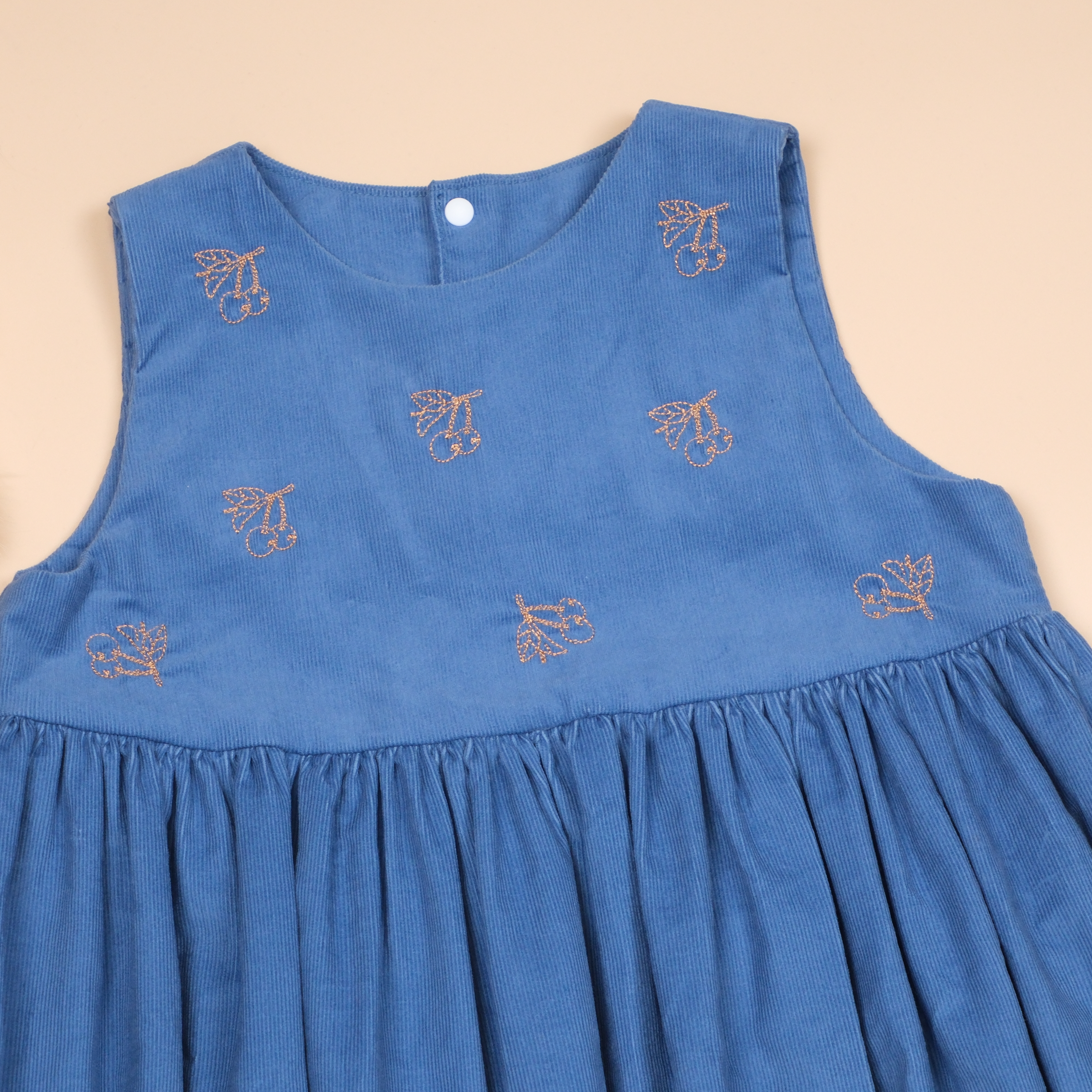 靜日刺繡系列 ✺ 霧藍 ✺ 手作女童無袖洋裝