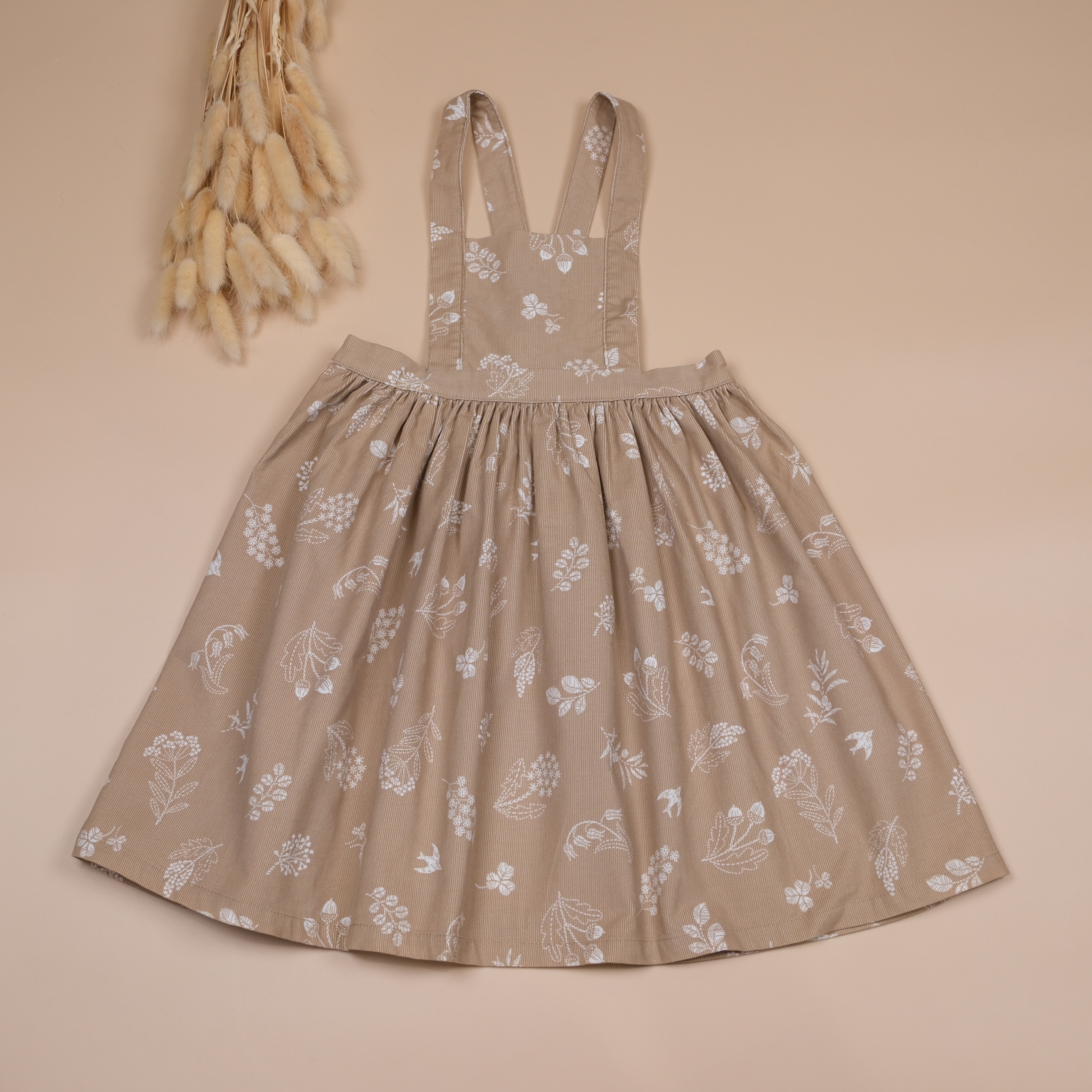 小鹿走過的季節 ✱ 奶茶色 ✱ 手作女童燈芯絨吊帶裙