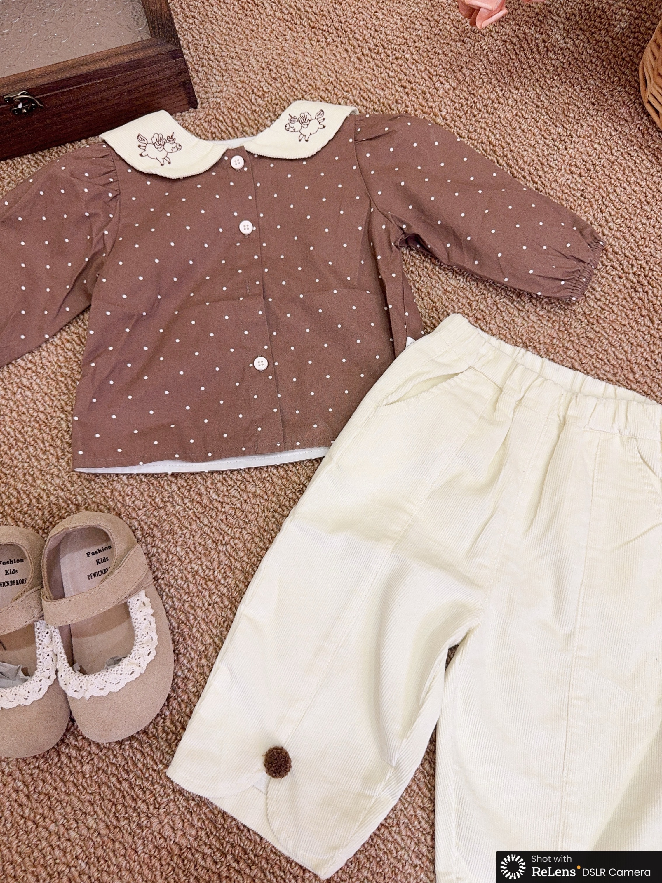 a7115小寶燈芯絨套裝d38