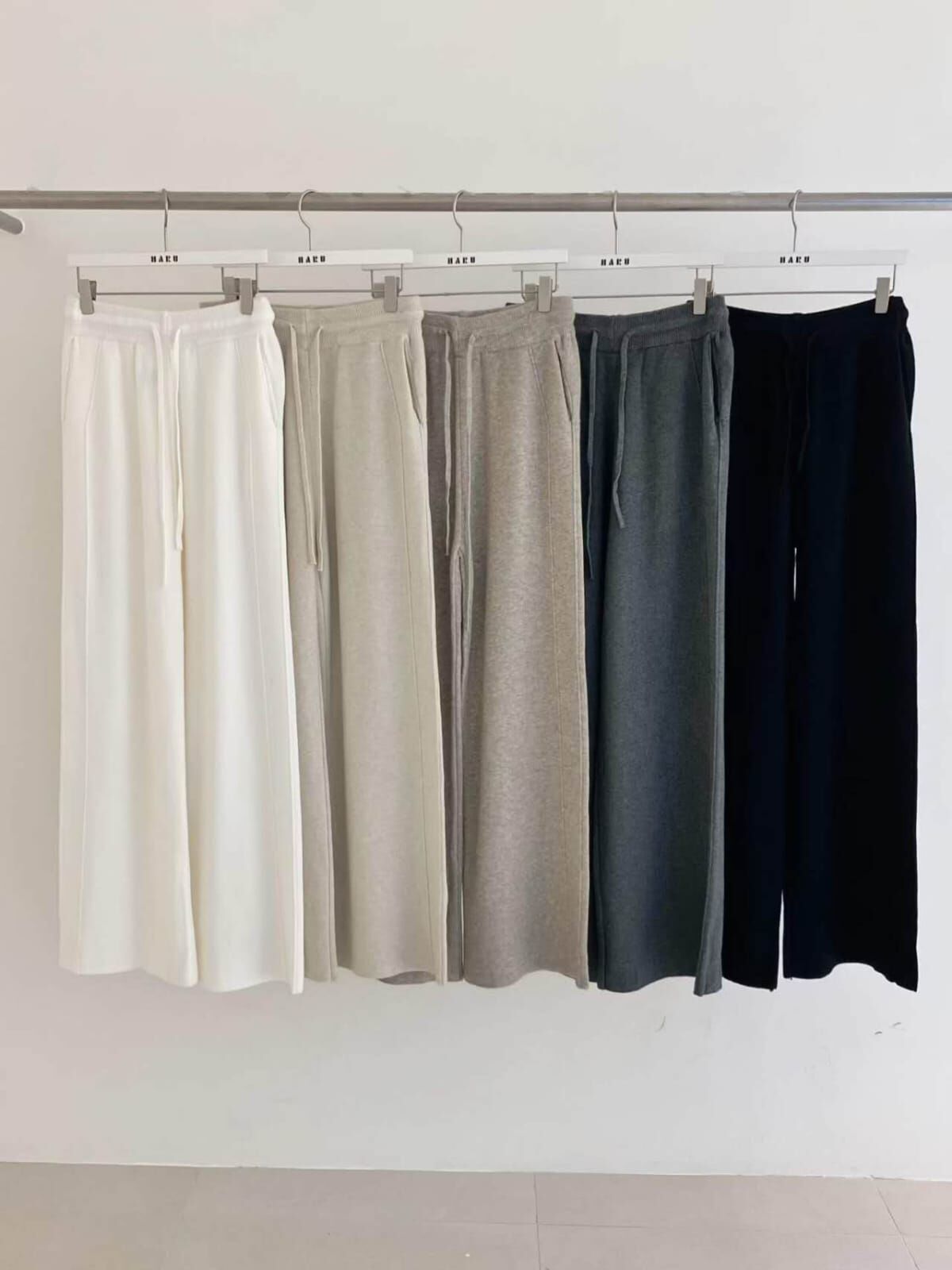 HU5122 束腰繩軟綿綿休閒褲（優惠碼不適用）