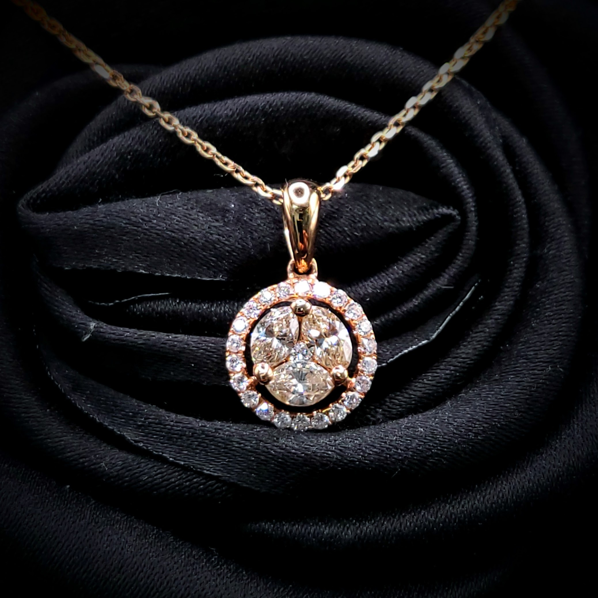 18K Rose Gold 0.76ct Diamond Pendant