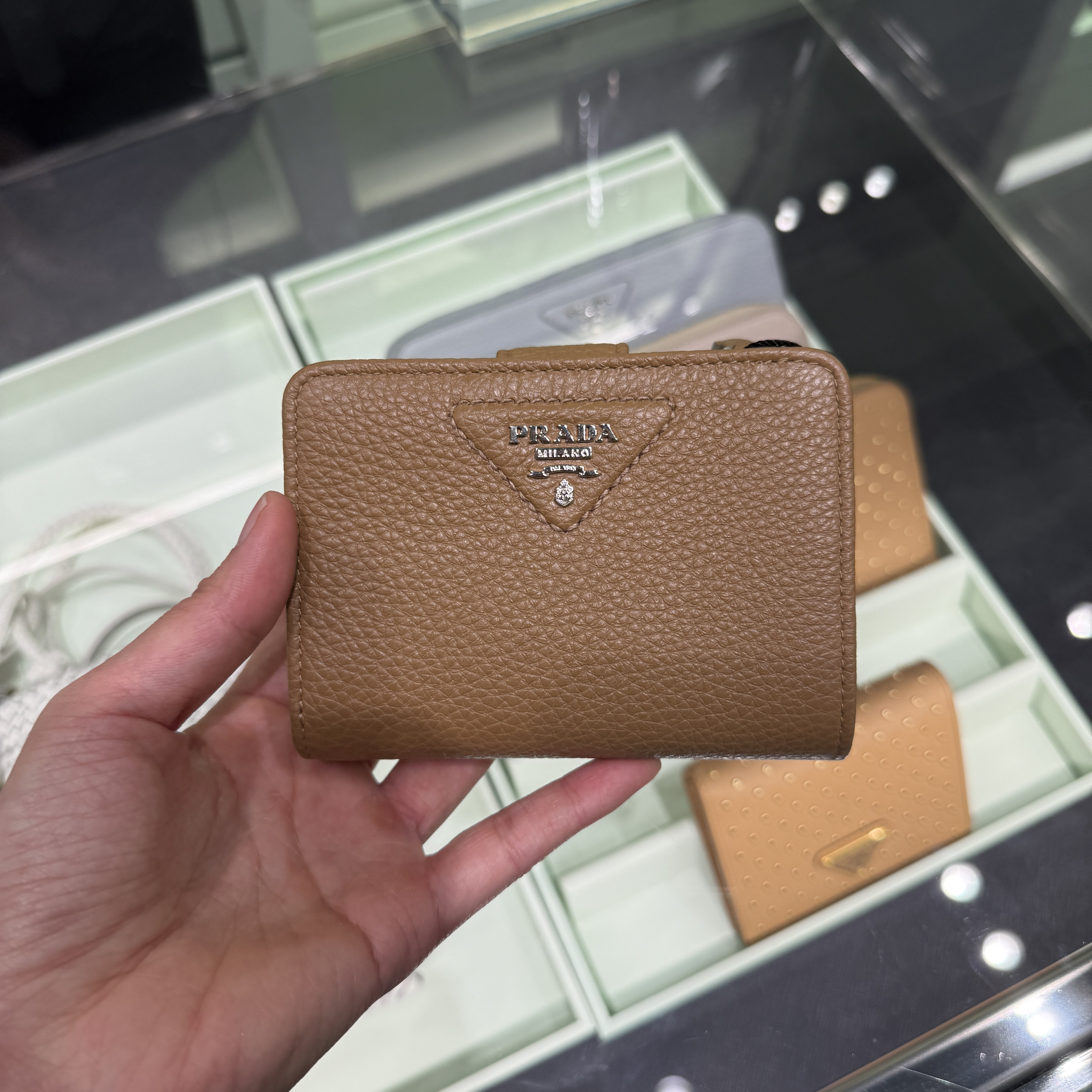 Prada Grainy Leather wallet Camel 1ML08