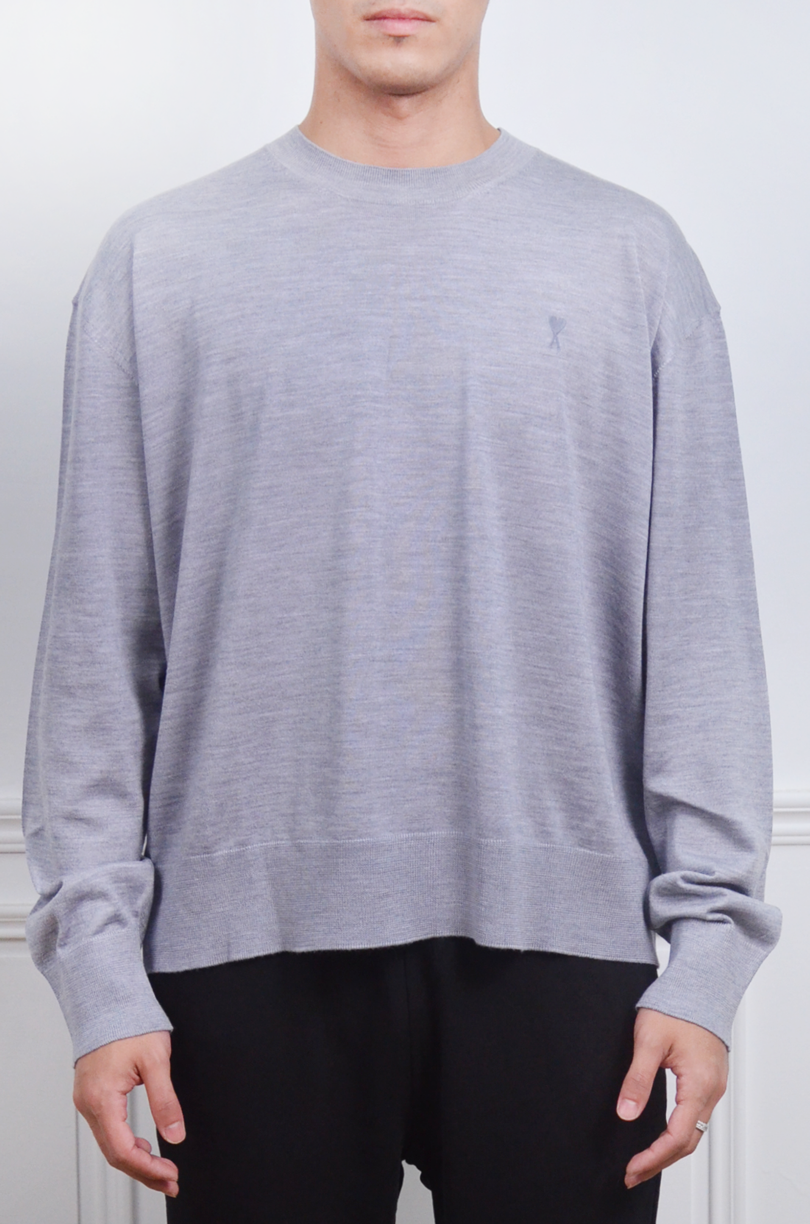 Ami Paris 針織羊毛薄毛衣-藍灰【HKS834.KN0066.050】