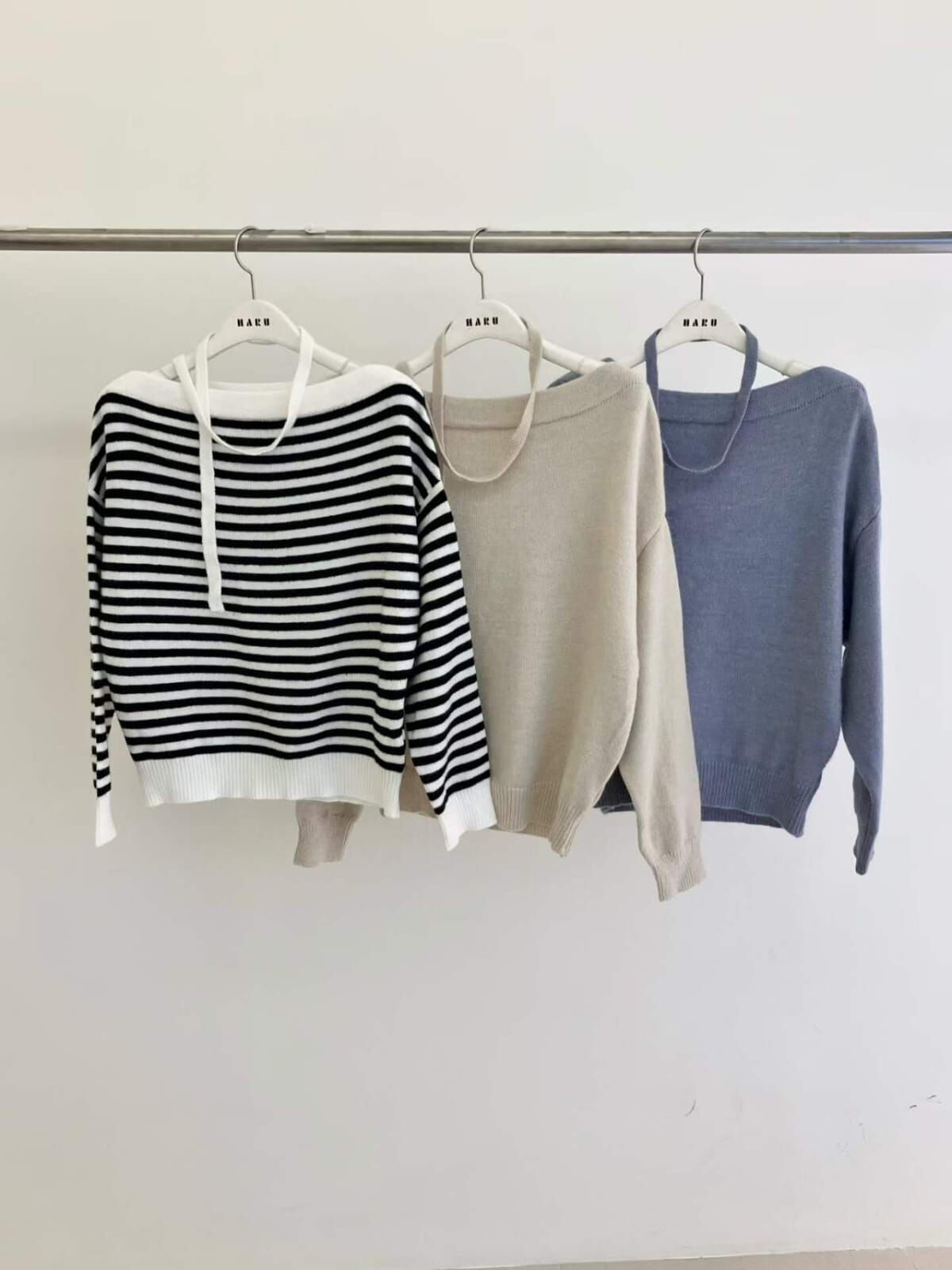 HU5128 綁帶寬領口小露肩上衣