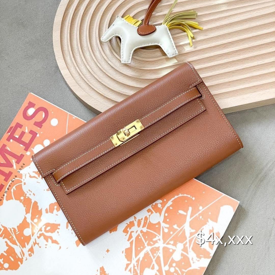Hermes Kelly To Go Evercolor Leather Gold GHW HK$4x,xxx    詳情請PM我哋 (HK$2,000 立即落訂)