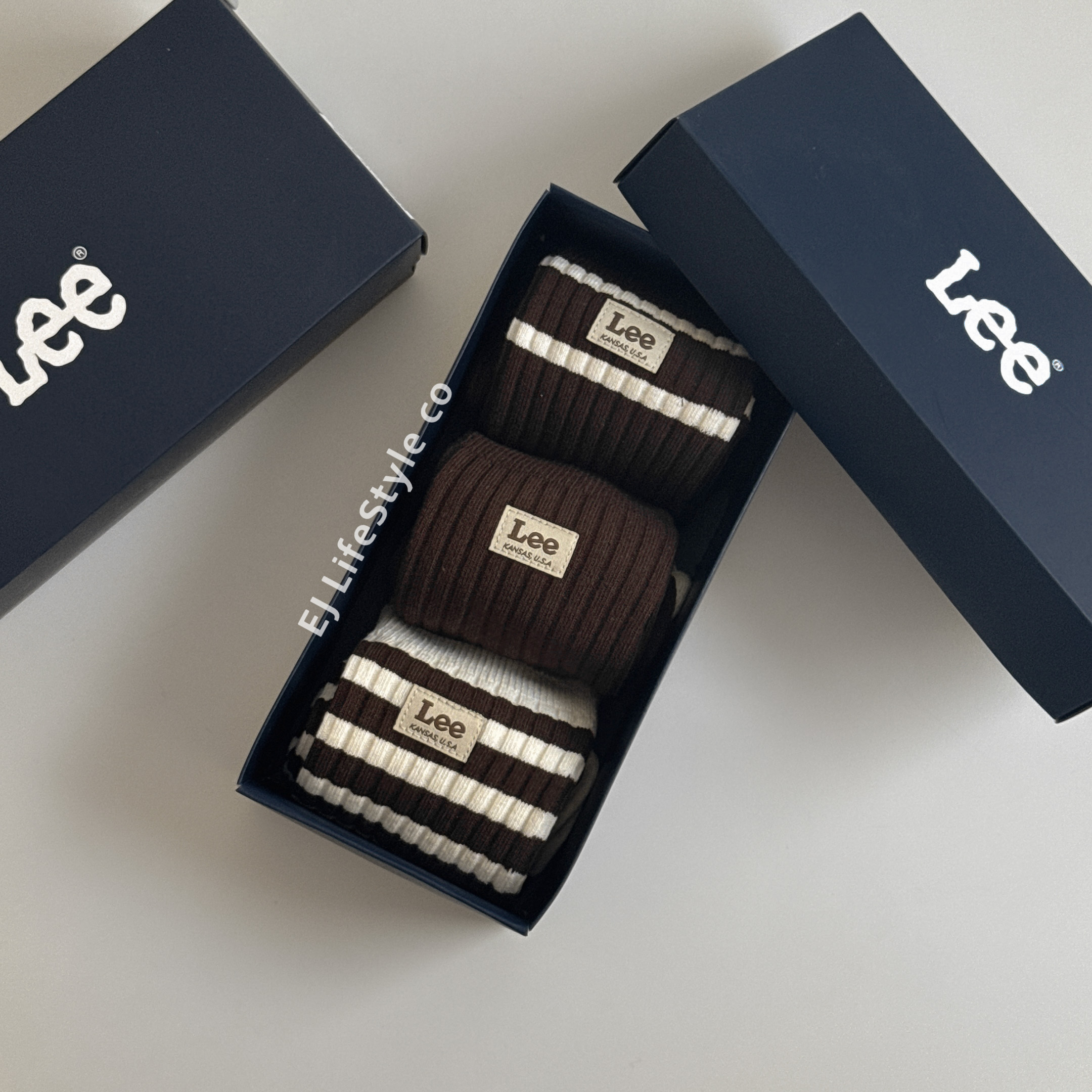 韓國限定 🇰🇷 LEE 襪子禮盒 小標LOGO 巧克力色 奶油 條紋 一組三入 / 現貨