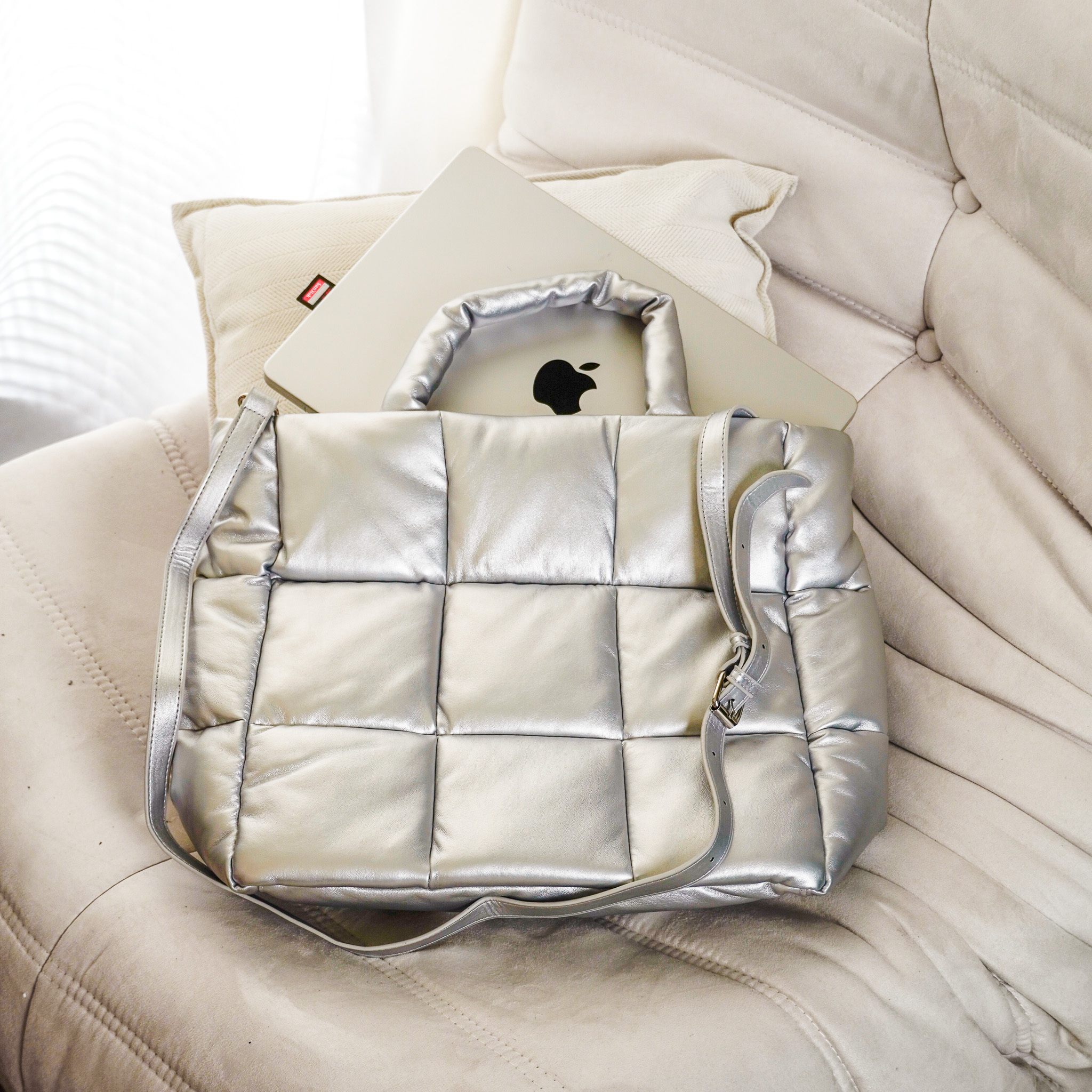 PU大容量泡芙托特包 兩色售 特價品