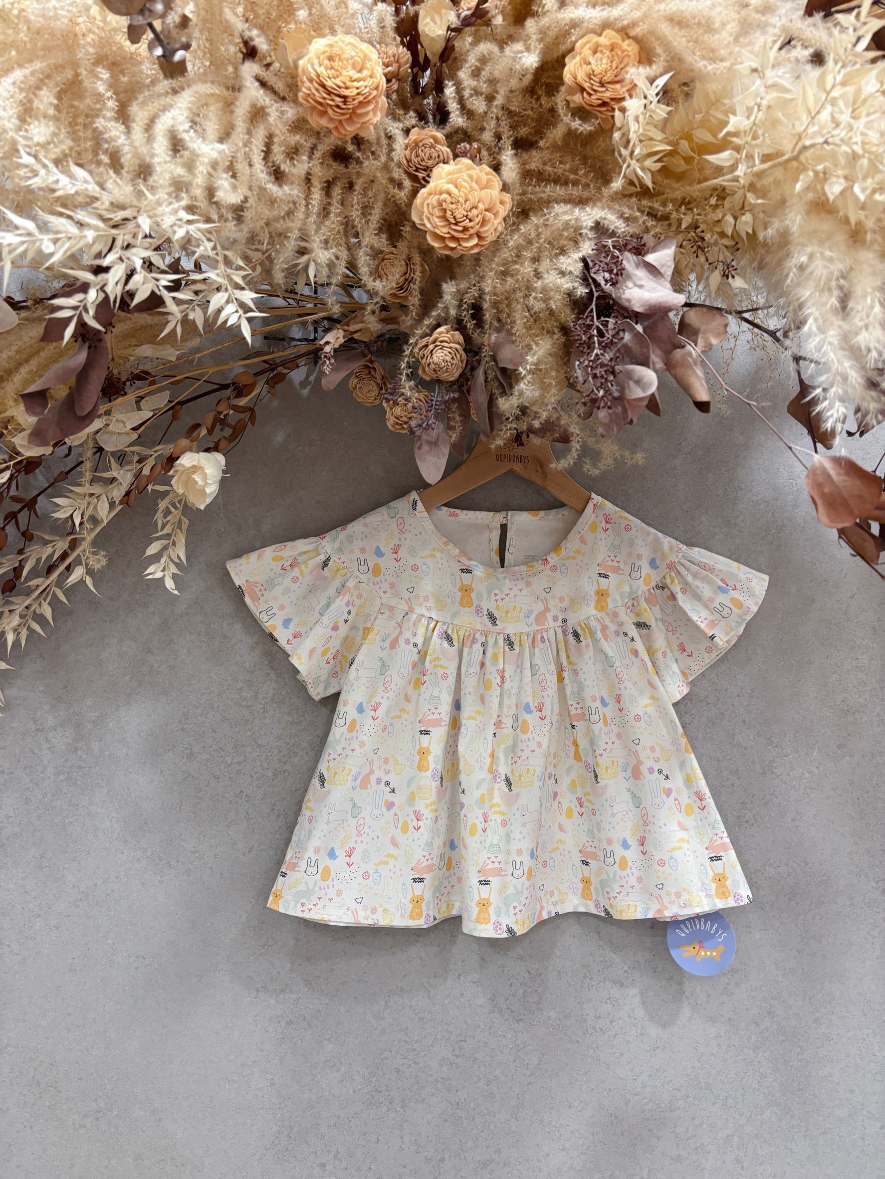 兔兔愛吃胡蘿蔔 蝴蝶上衣（90）