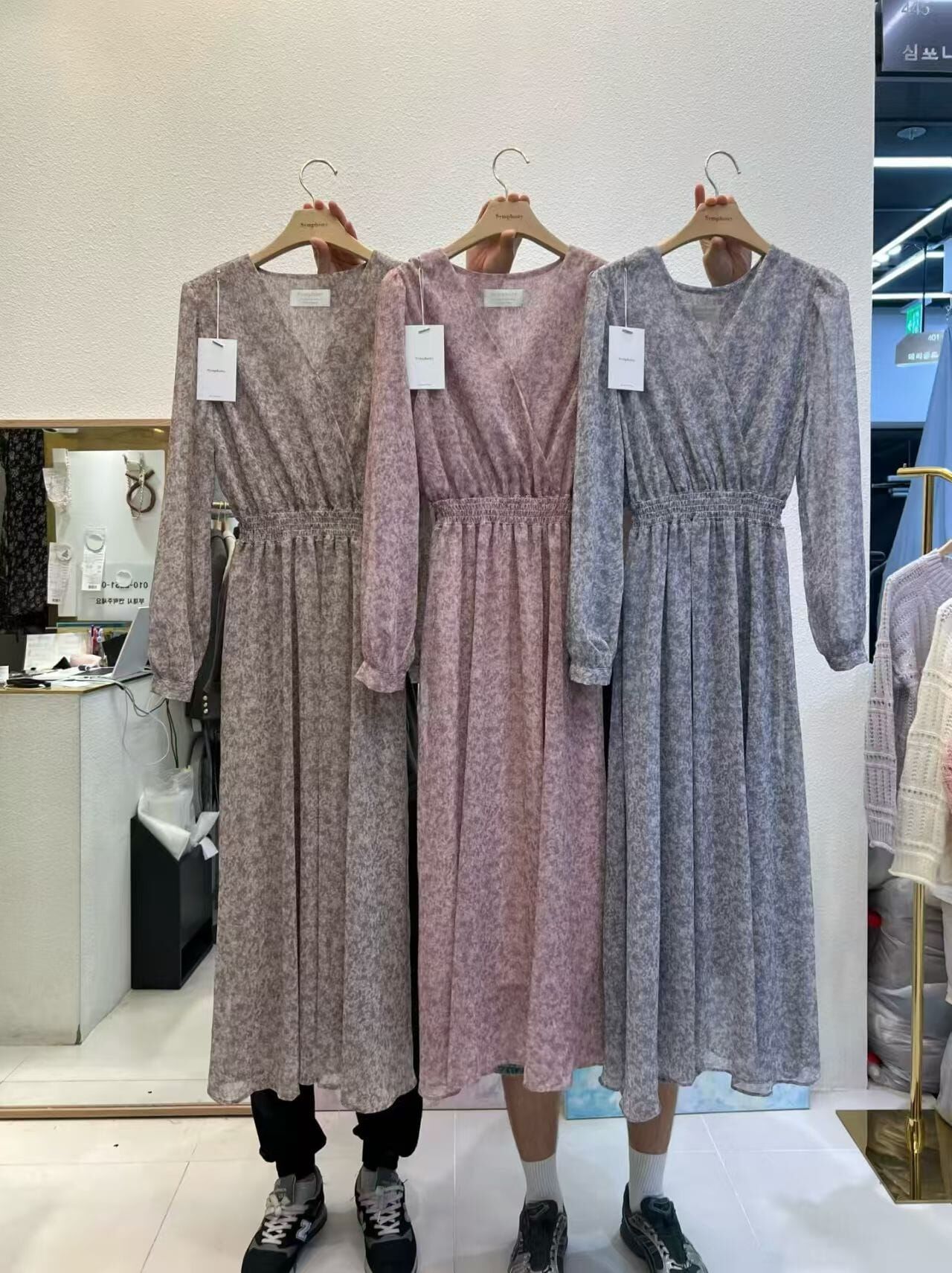 SY5120 碎花V領橡筋腰彈力連身裙