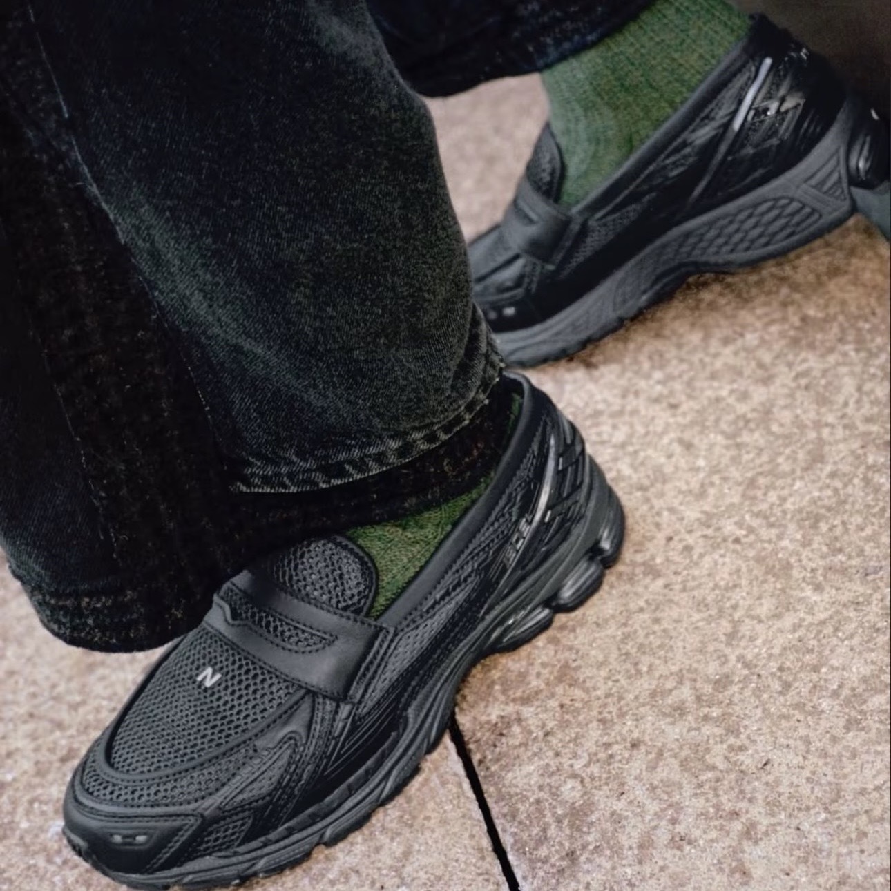 NEW BALANCE U1906 全黑 網面 樂福鞋 懶人鞋 U1906LAI