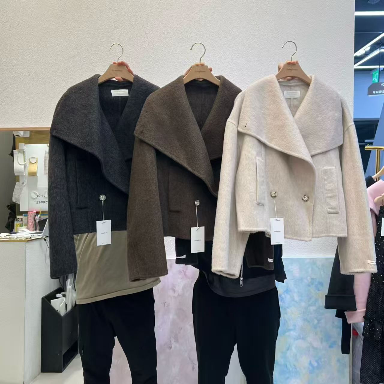 SY5126 大翻領小香風扣外套