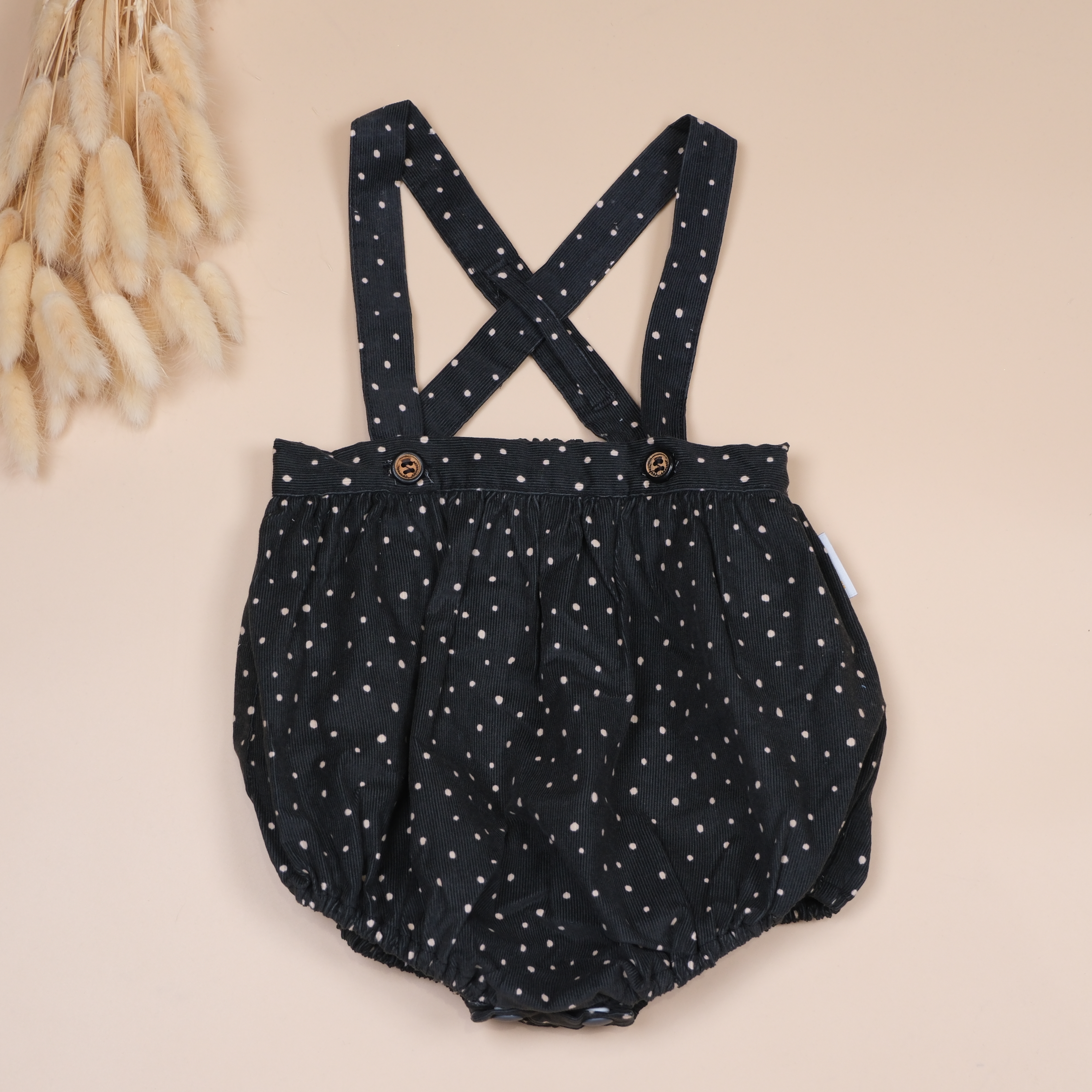 竹炭可麗露 ◈ 手作吊帶包屁衣