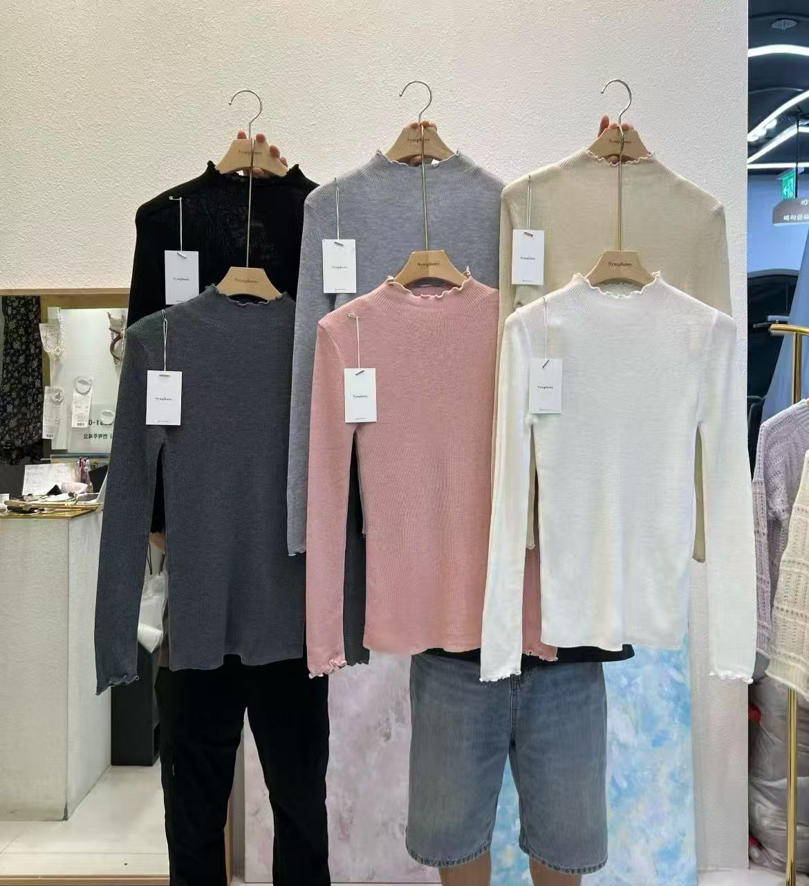 SY5131 木耳邊親膚柔軟上衣