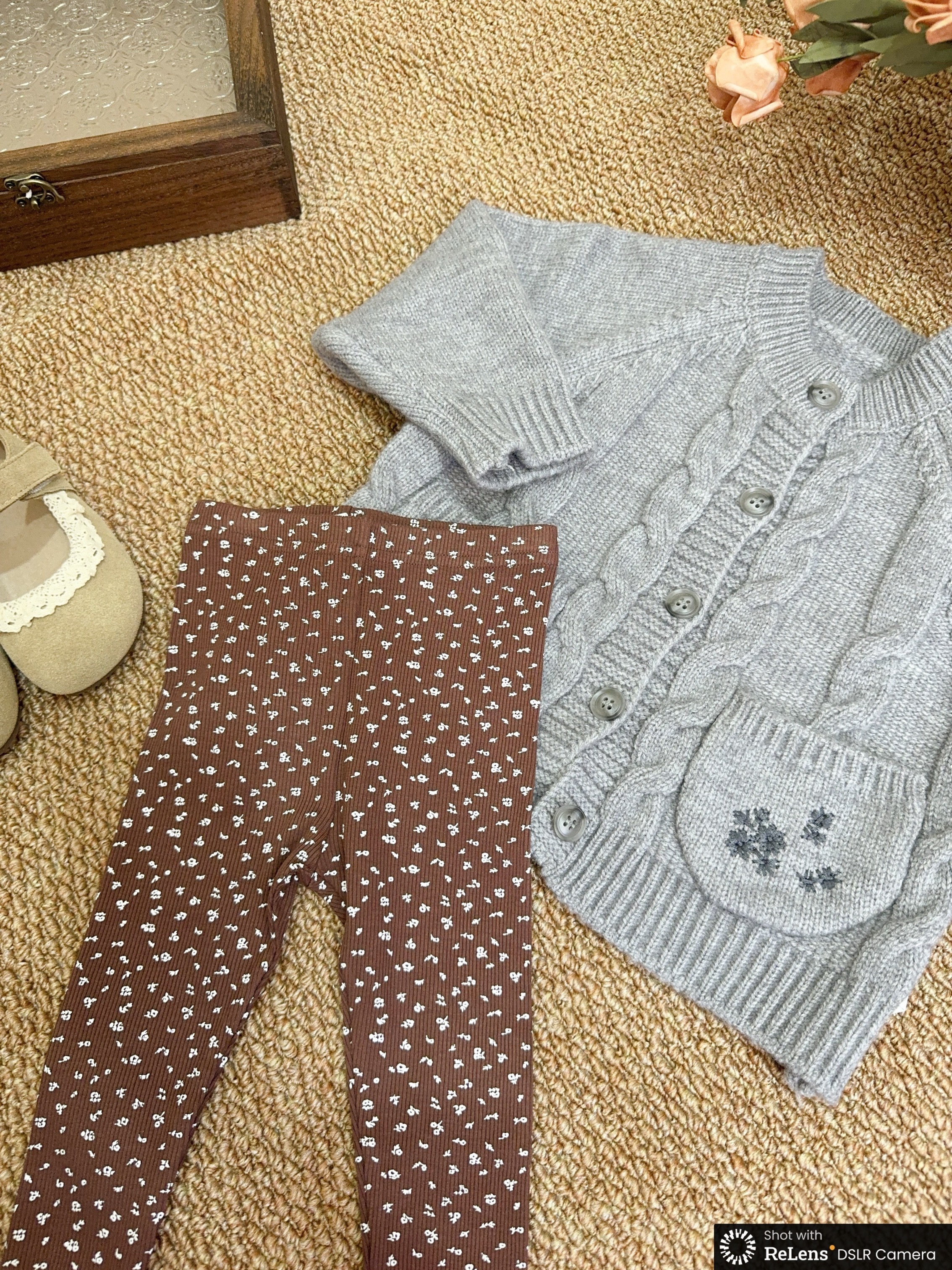 AN25Q8098花花打底褲d37