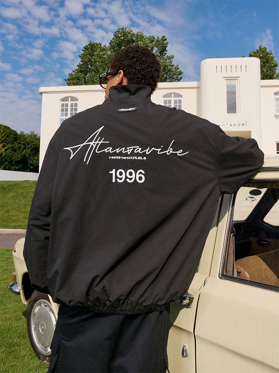 harsh and cruel 手寫立體刺繡字體 運動外套