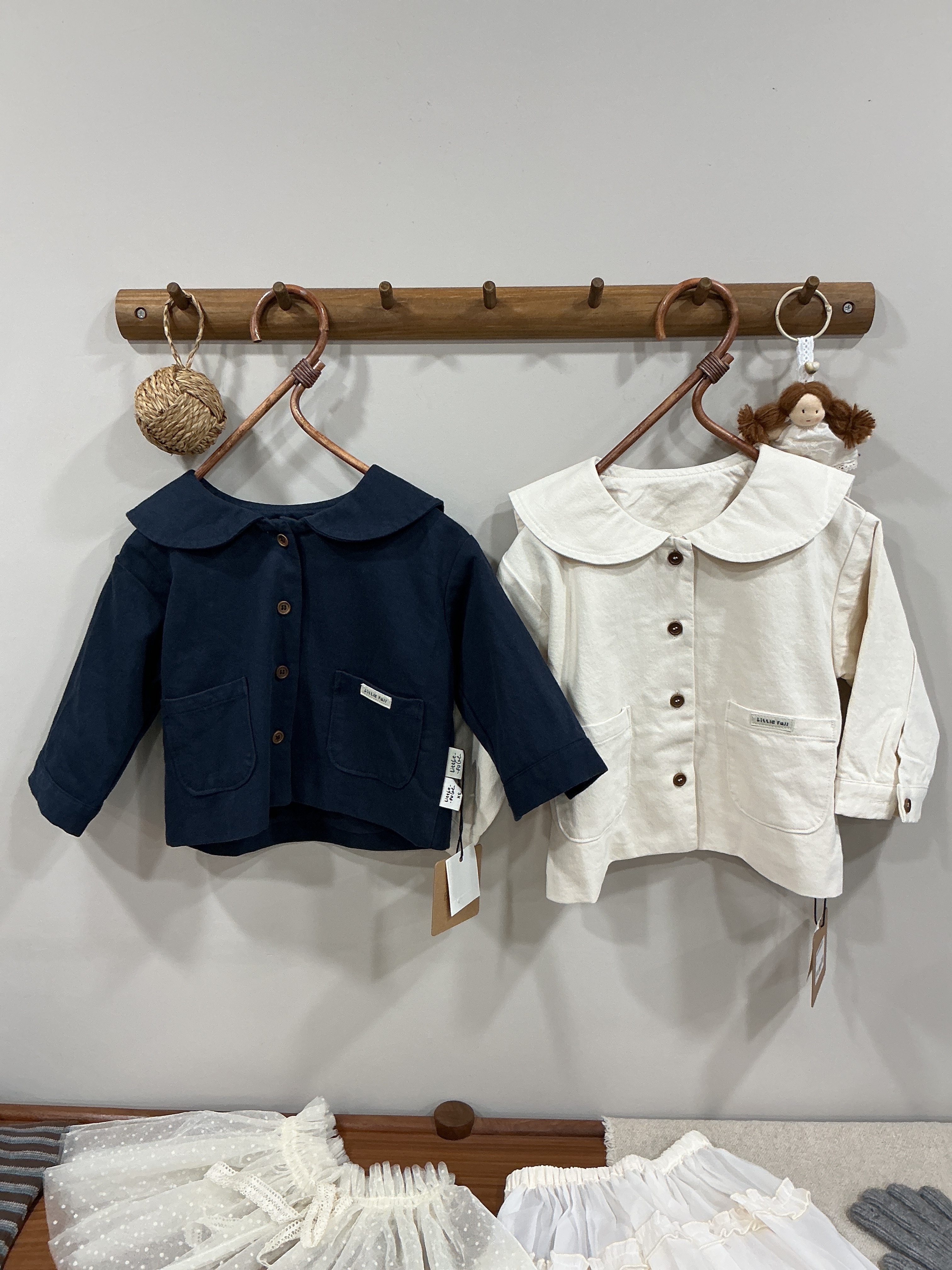 A03329質感翻領外套