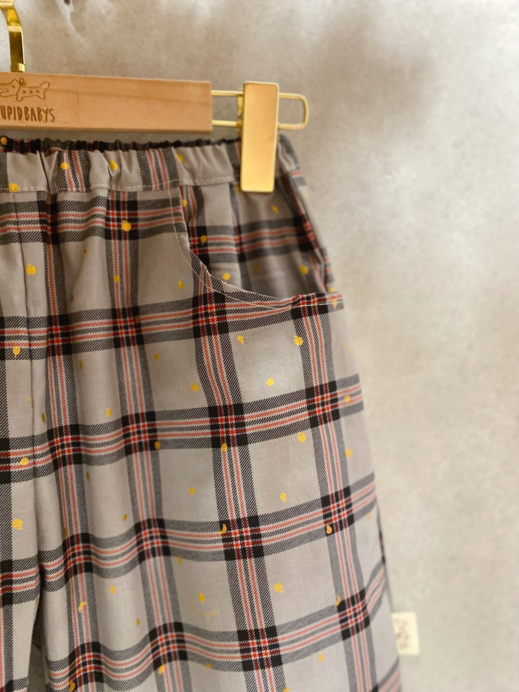 灰格小水果 長寬褲（130）