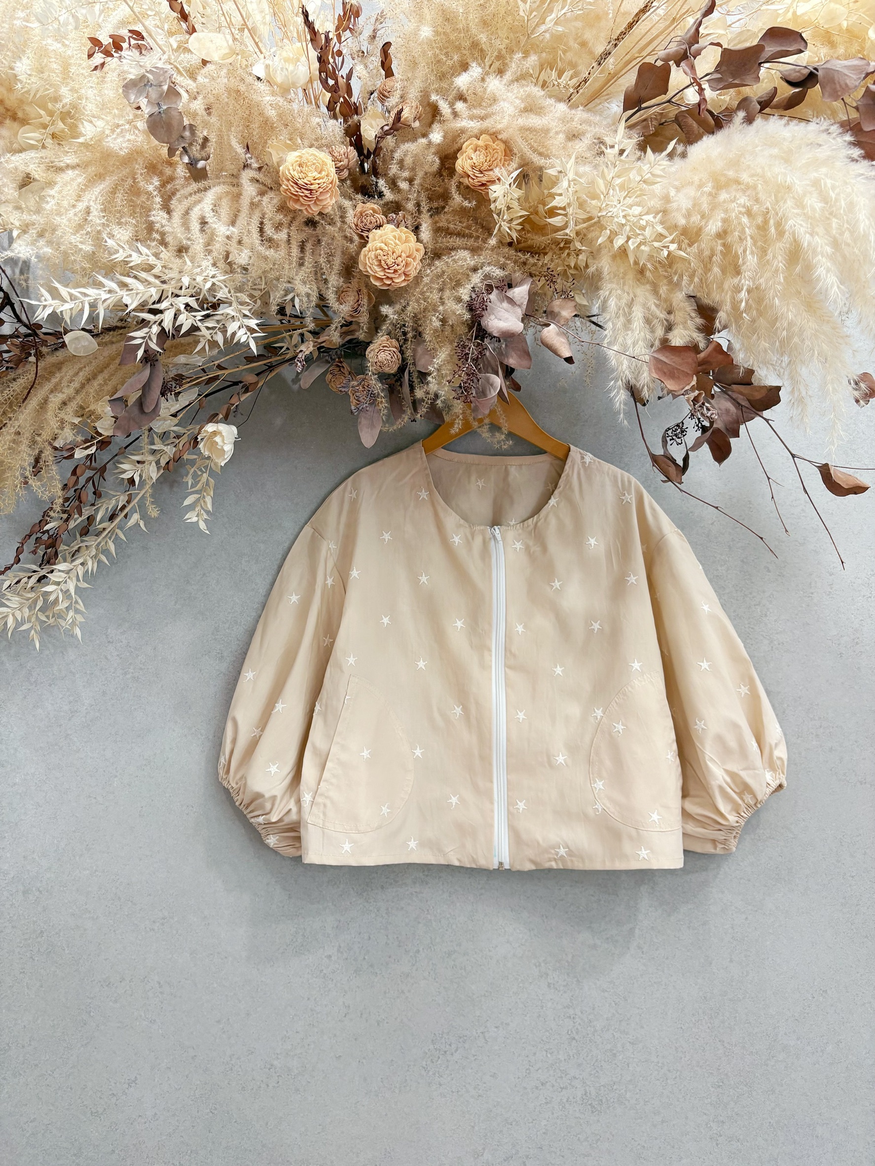 刺繡星星 媽咪燈籠袖短外套