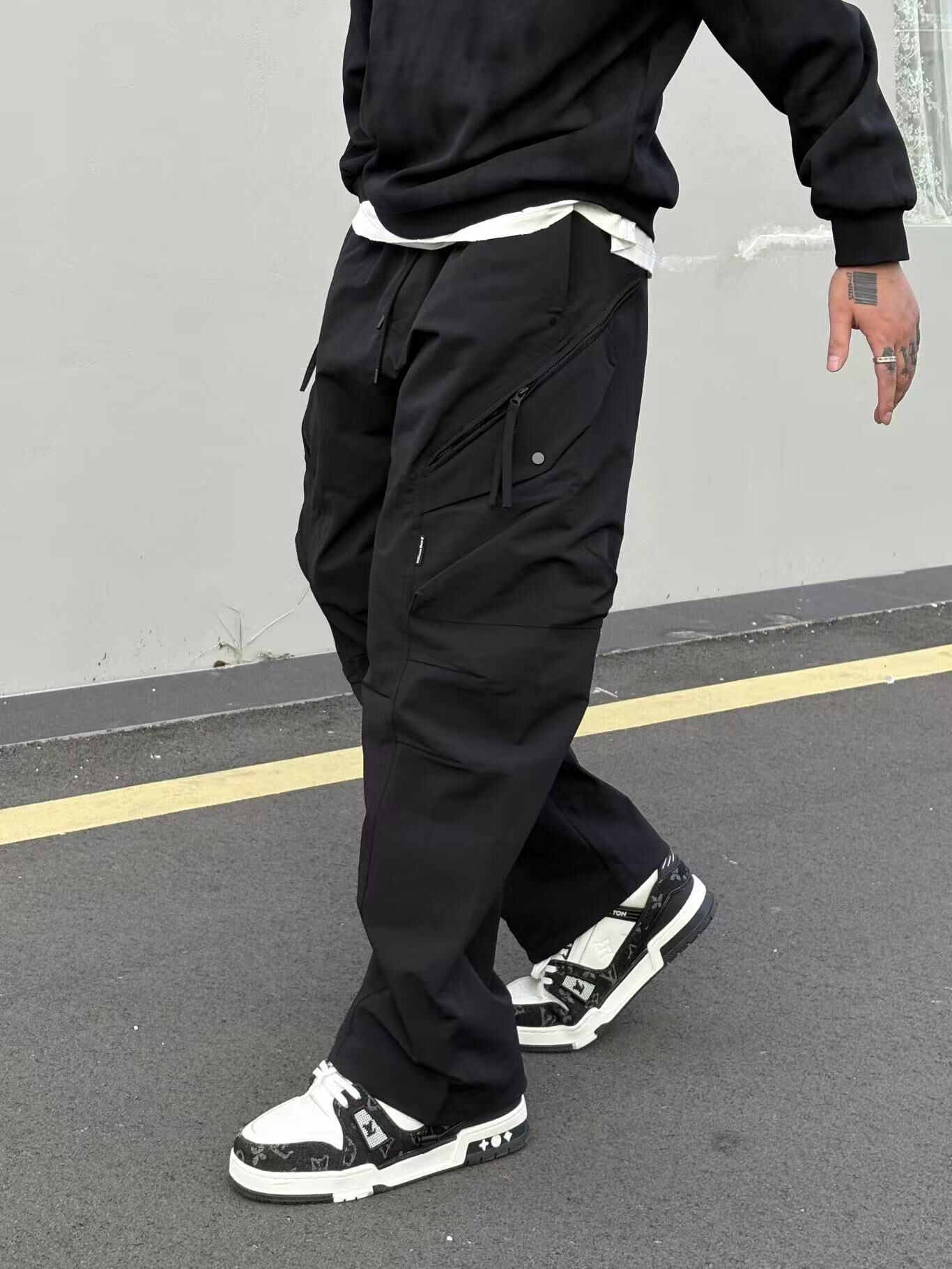 XCTRL 斜大口袋工裝長褲-黑