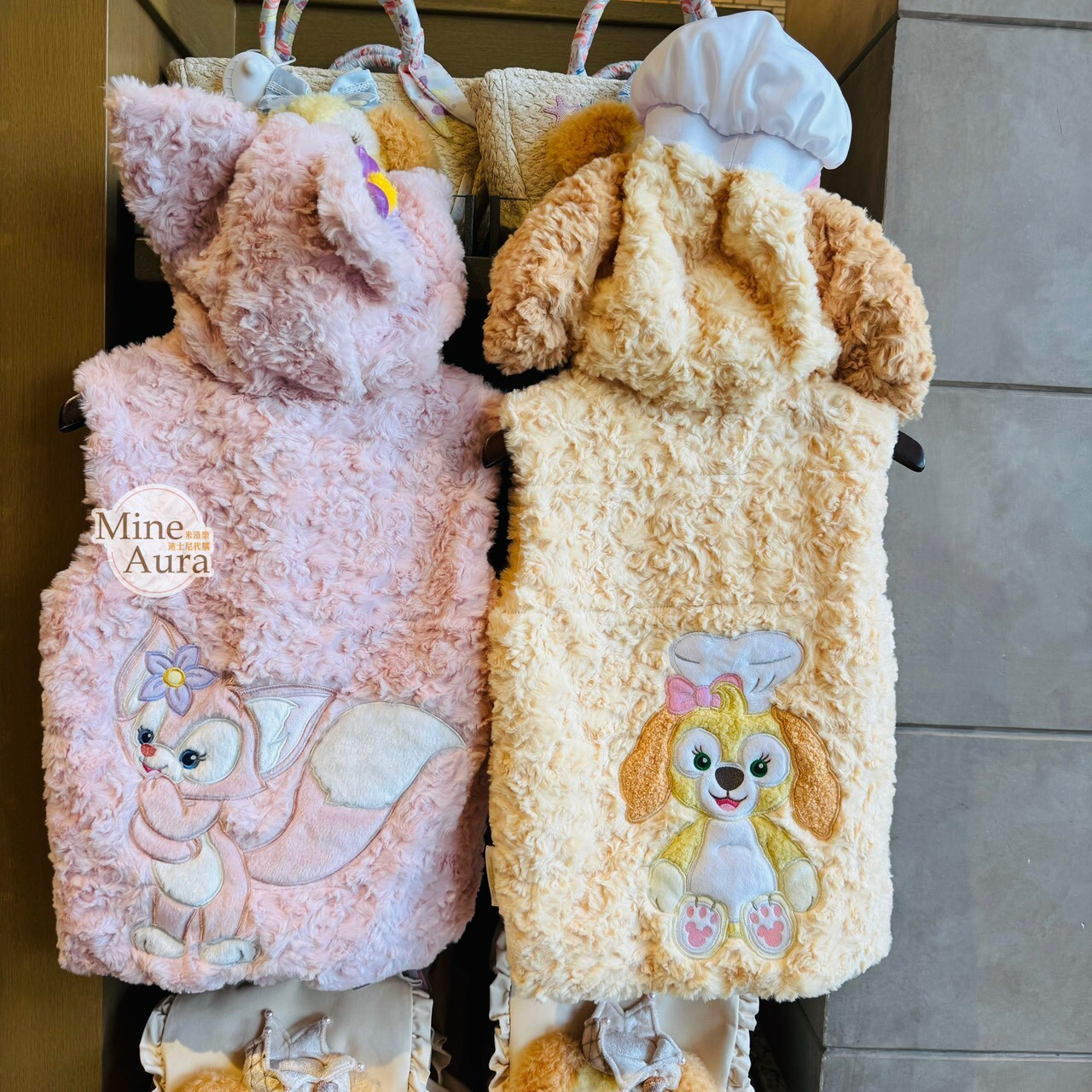 可琦安 餅乾 CookieAnn 圖案 兒童 立體耳朵造型 連帽 保暖 馬甲 背心 -上海迪士尼樂園