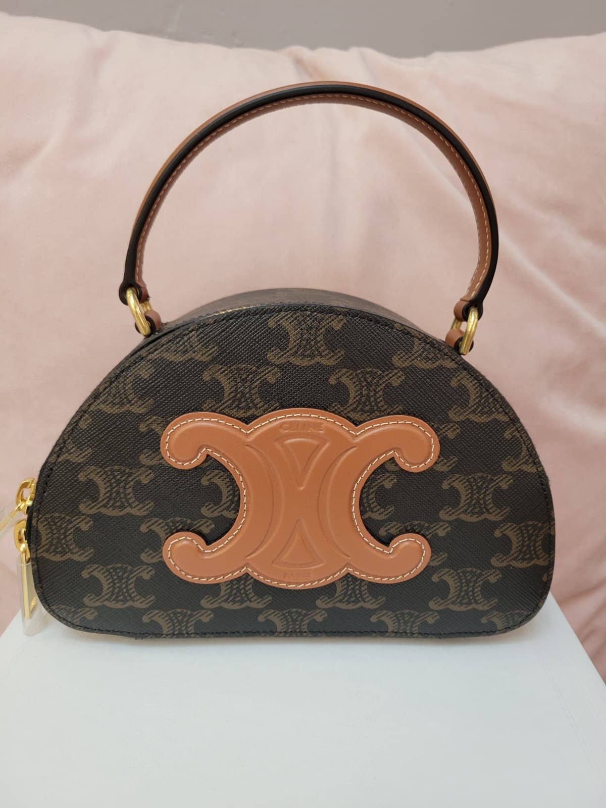 CELINE HALF MOON CASE IN triomphe canvas and calfskin 10K642ECM.04LU