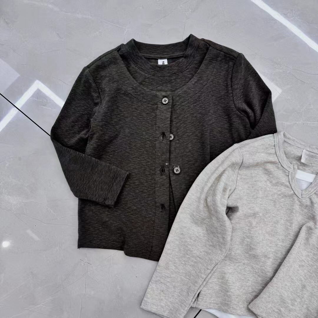 深綠假兩件上衣