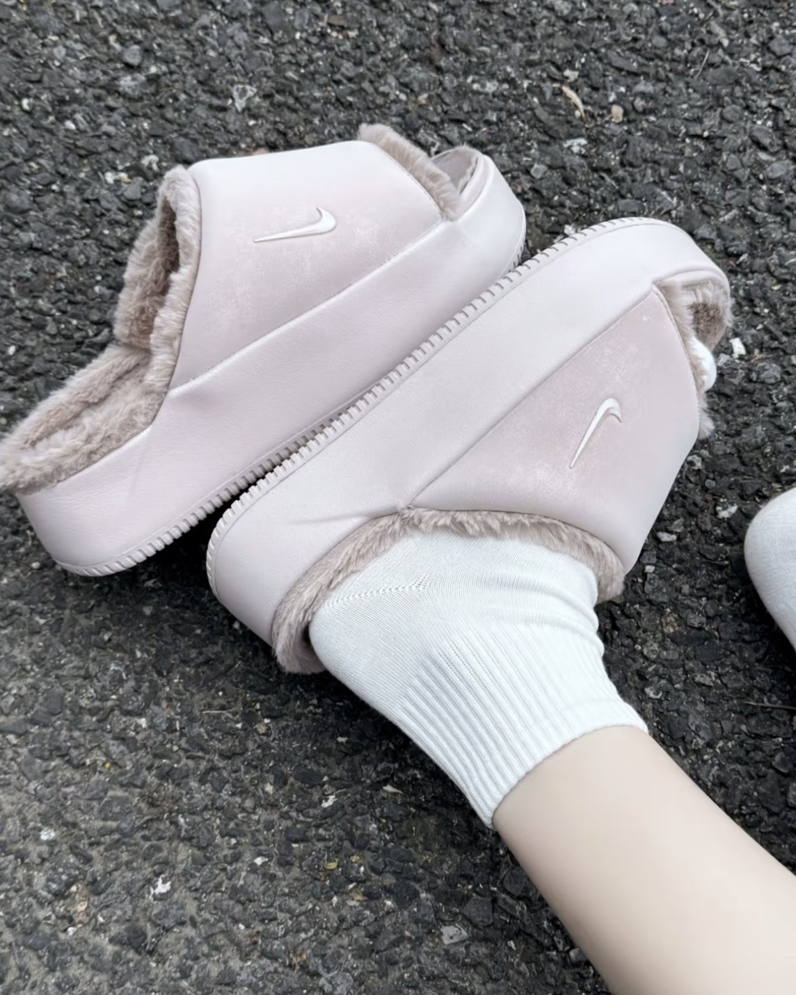 <韓國限定> Nike Calm elevation Fur 毛絨 厚底 拖鞋 3色