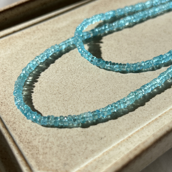 藍磷灰盤珠項鍊