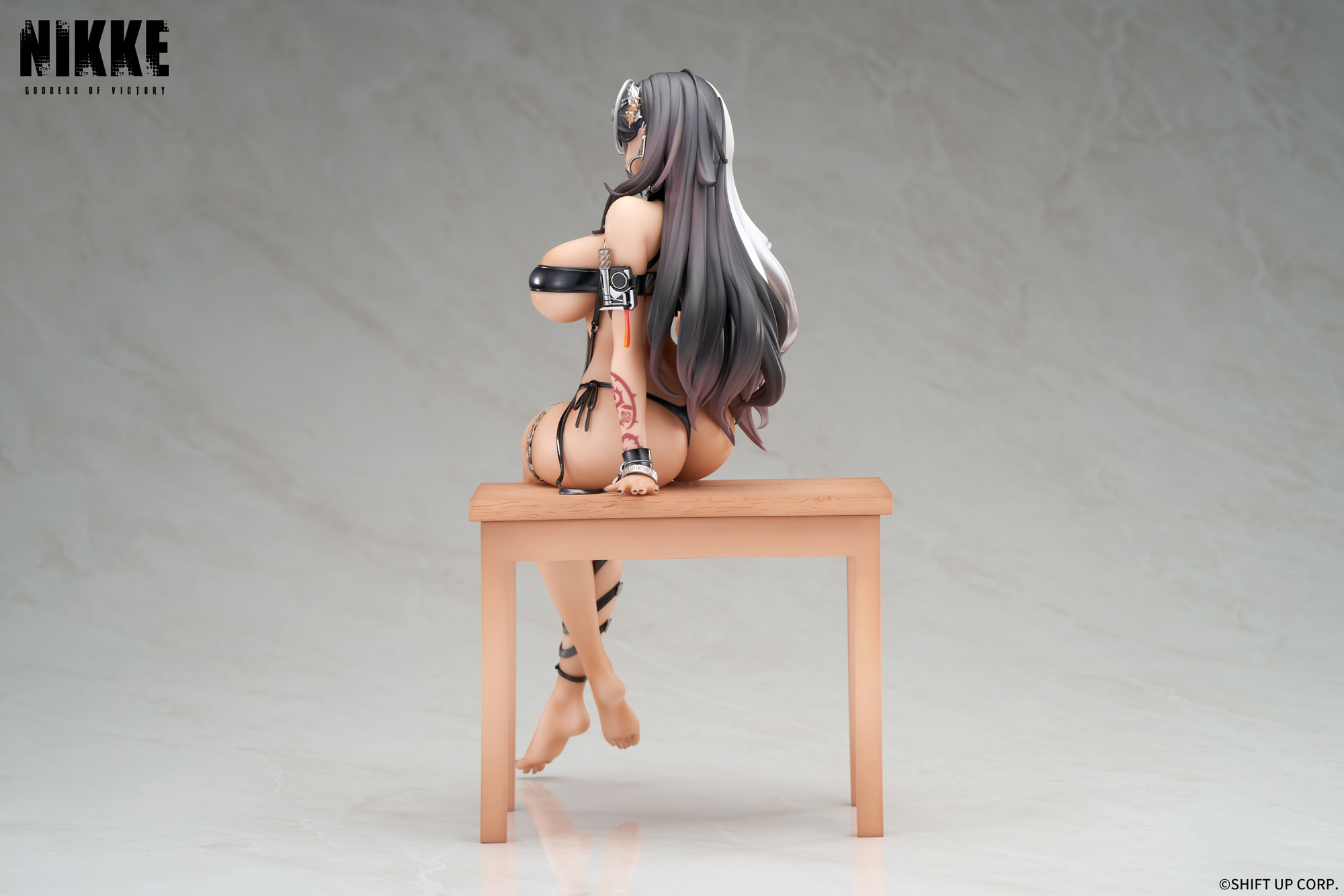 「ACG.GO」「預購」 APEX 羅姍娜: 高雅海洋 1/7 Scale Figure 勝利女神: 妮姬 Nikke