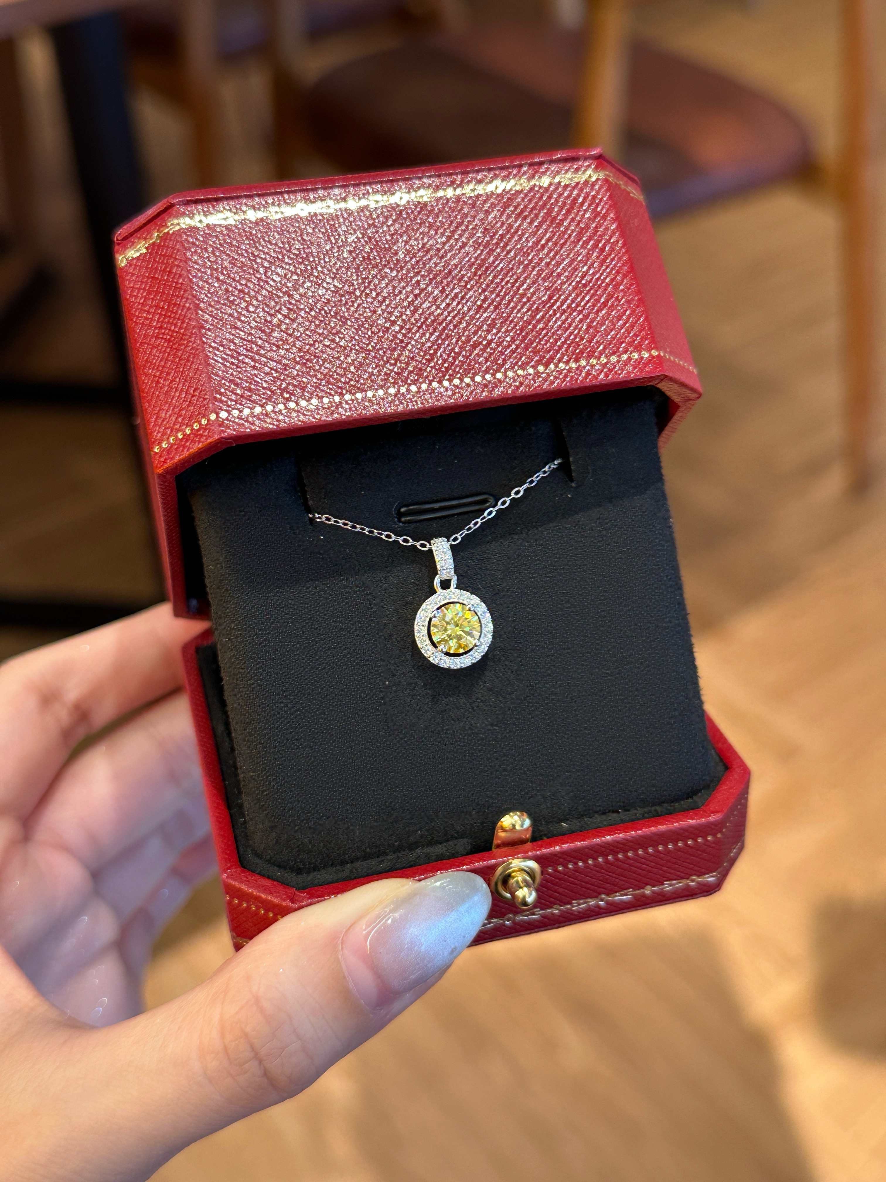 Alisa moissanie necklace