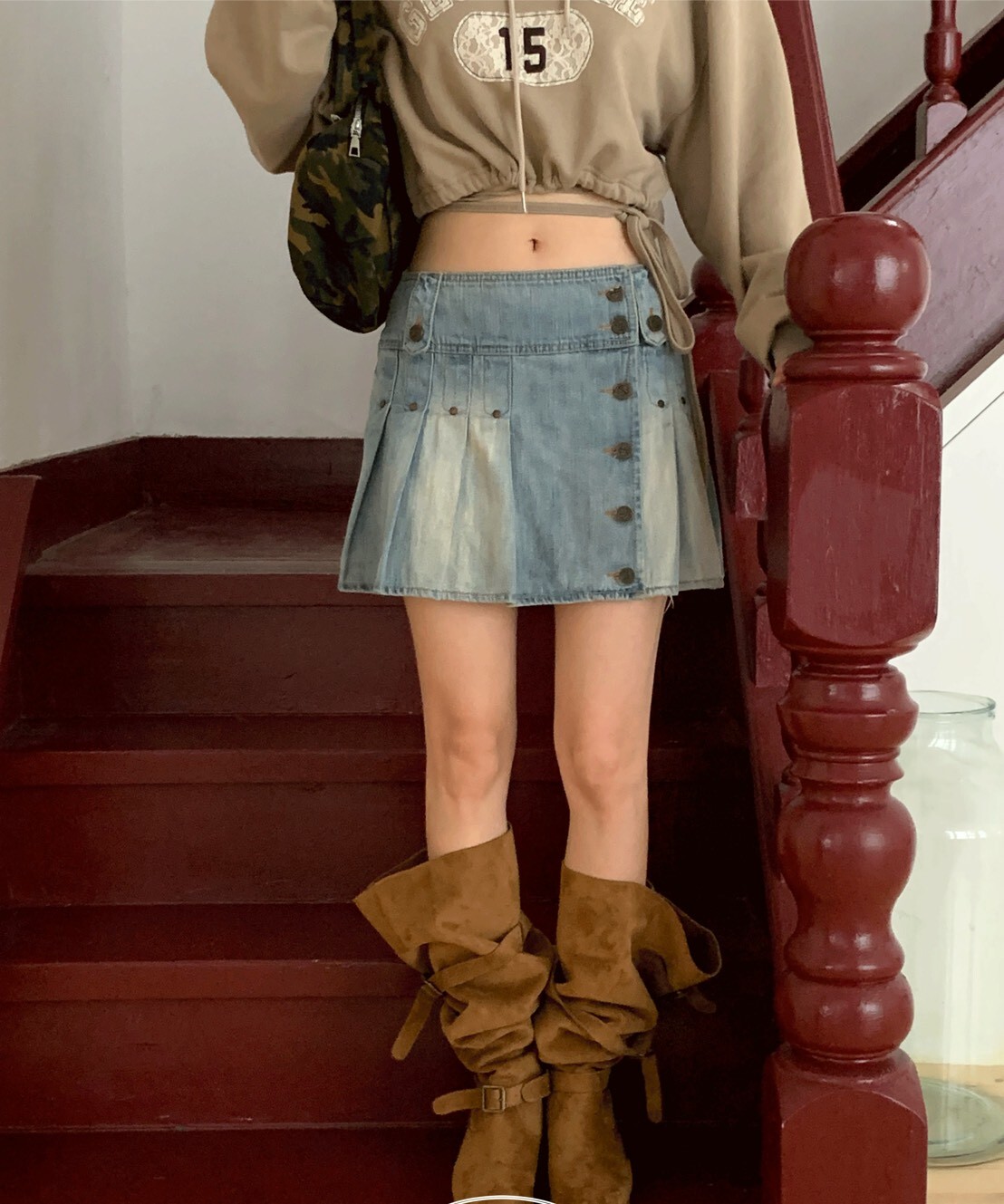 牛仔側釦刷色百褶短裙