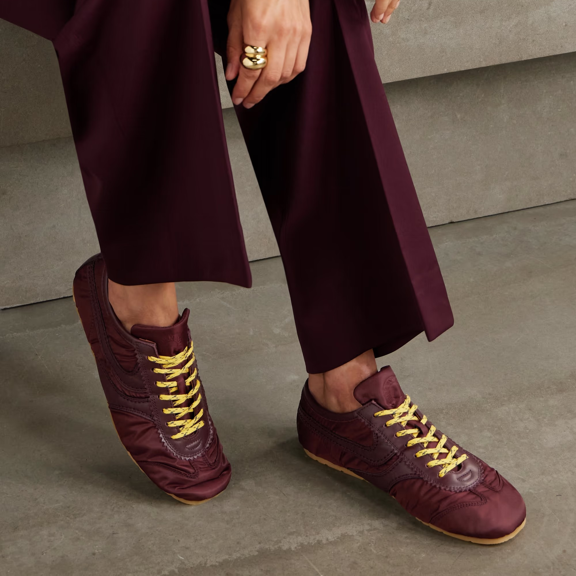 1DA1030-104 DRIES VAN NOTEN Leather-Trimmed Suede Sneakers Red (BR)