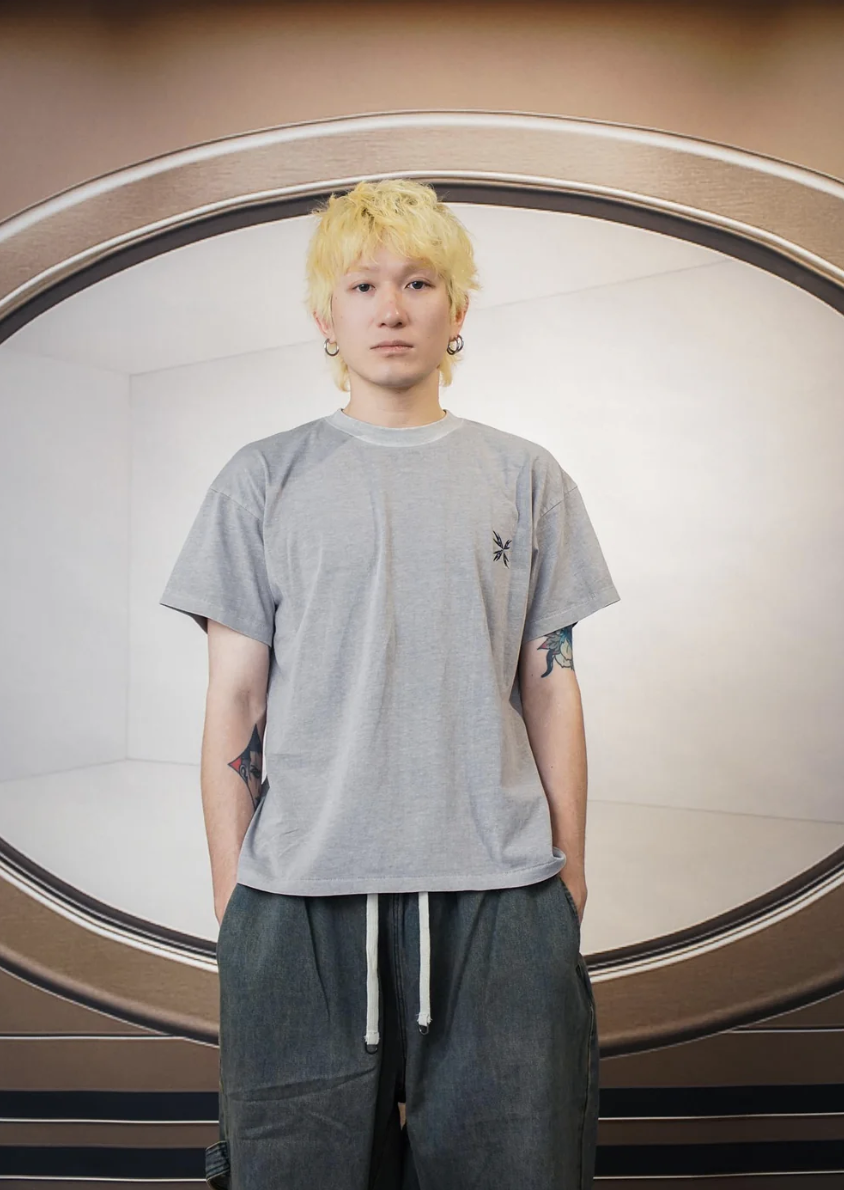 WBI 25SS EXO-判 /  E.X.O Rogue Mark TEE EXO-01 刺綉短袖 短tee