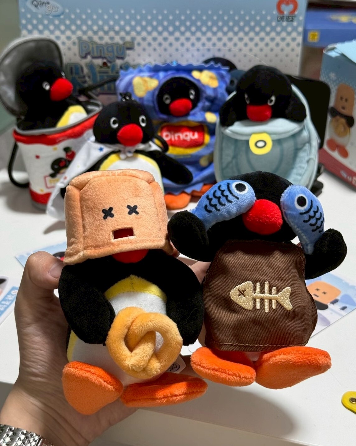 <正版授權>PINGU 企鵝家族 躲貓貓系列 毛絨 吊飾 掛件 玩偶