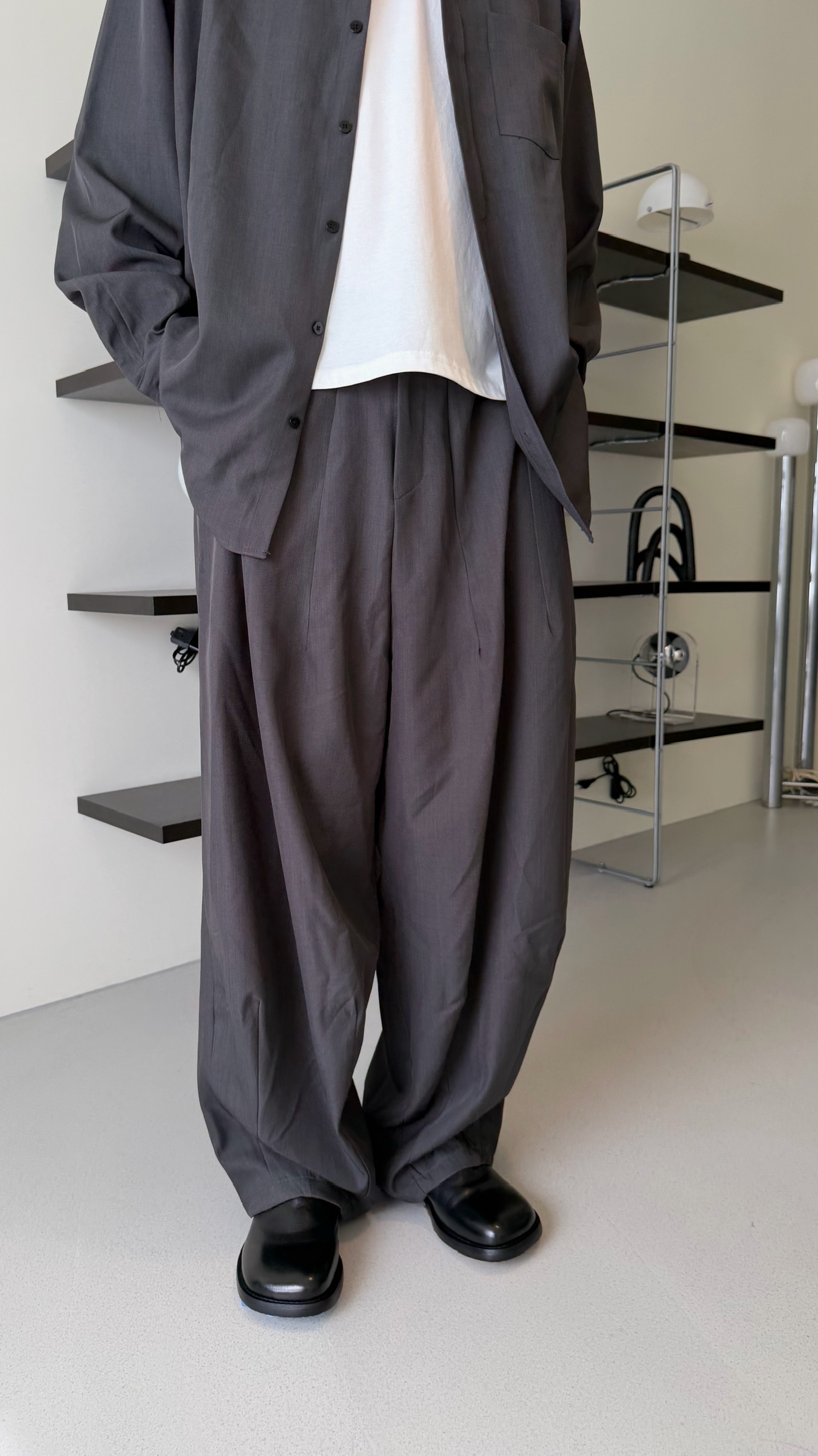 光澤後鬆緊西裝褲☝🏻