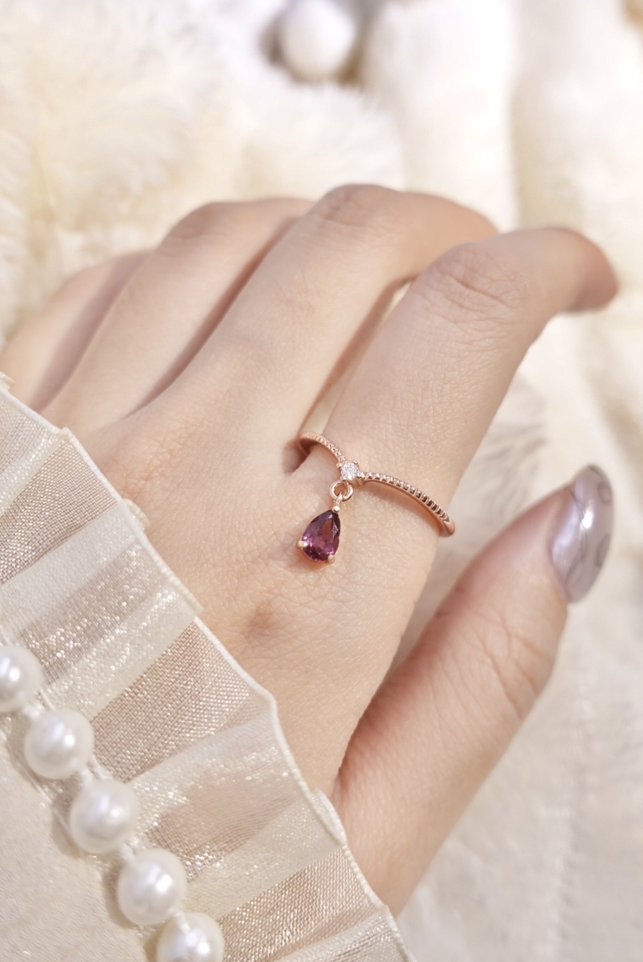 《 預購 》垂吊式鎂鋁榴石