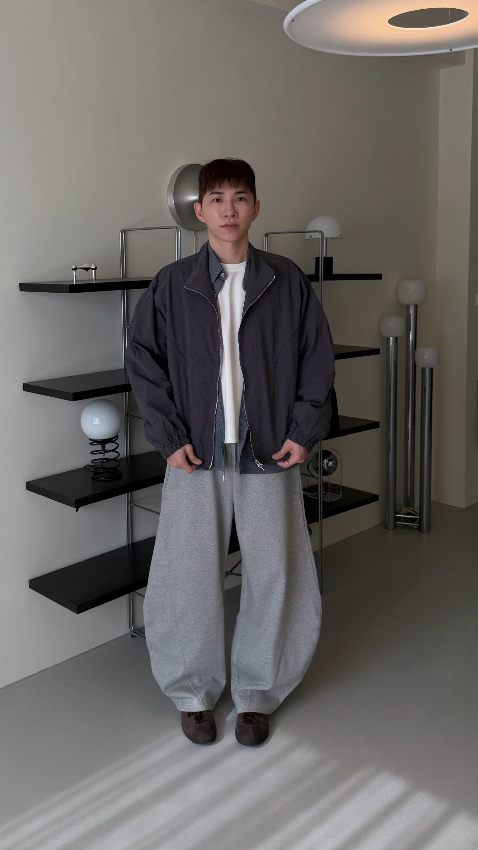 弧形霧面夾克（炭灰）