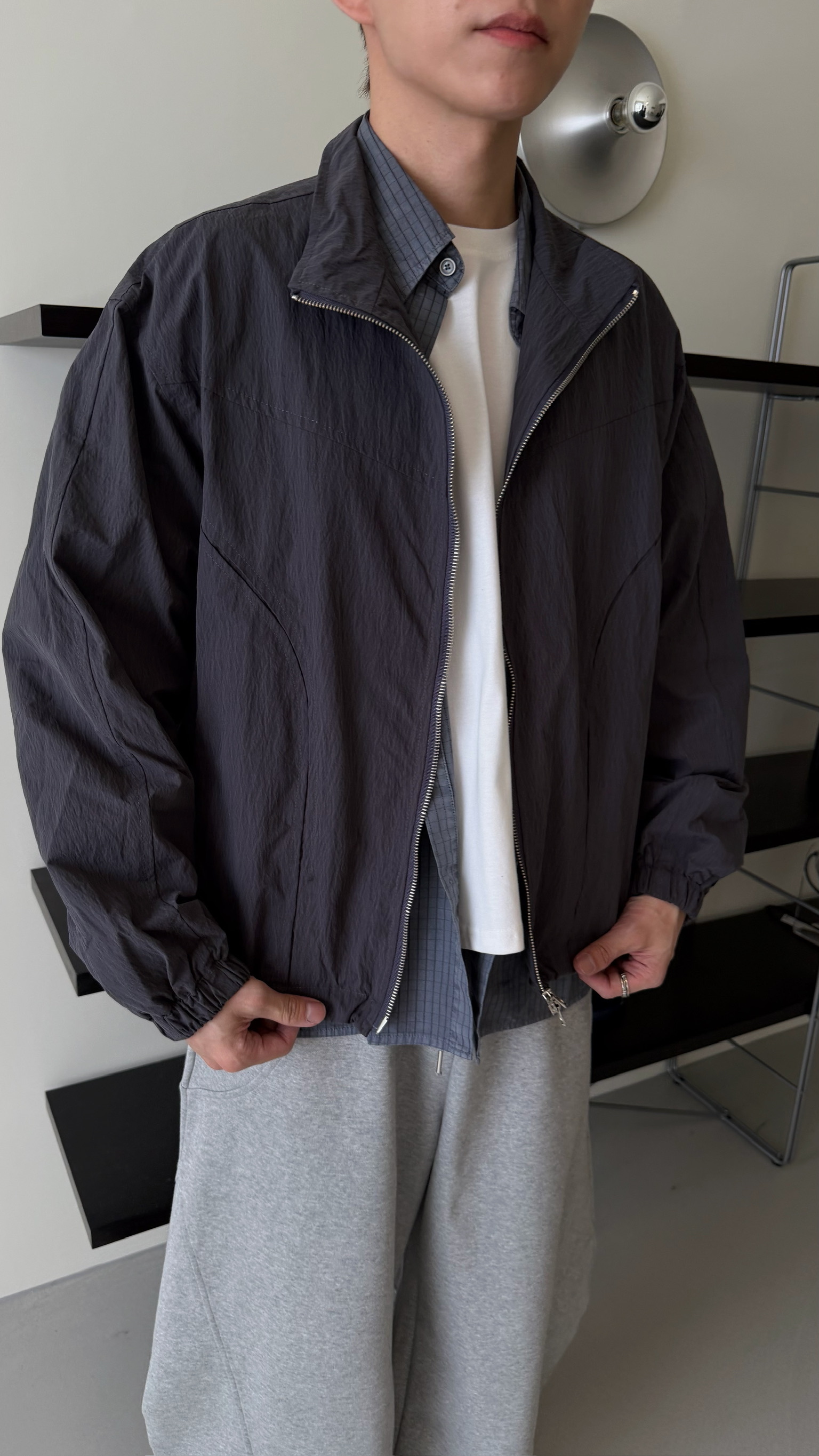 弧形霧面夾克（炭灰）