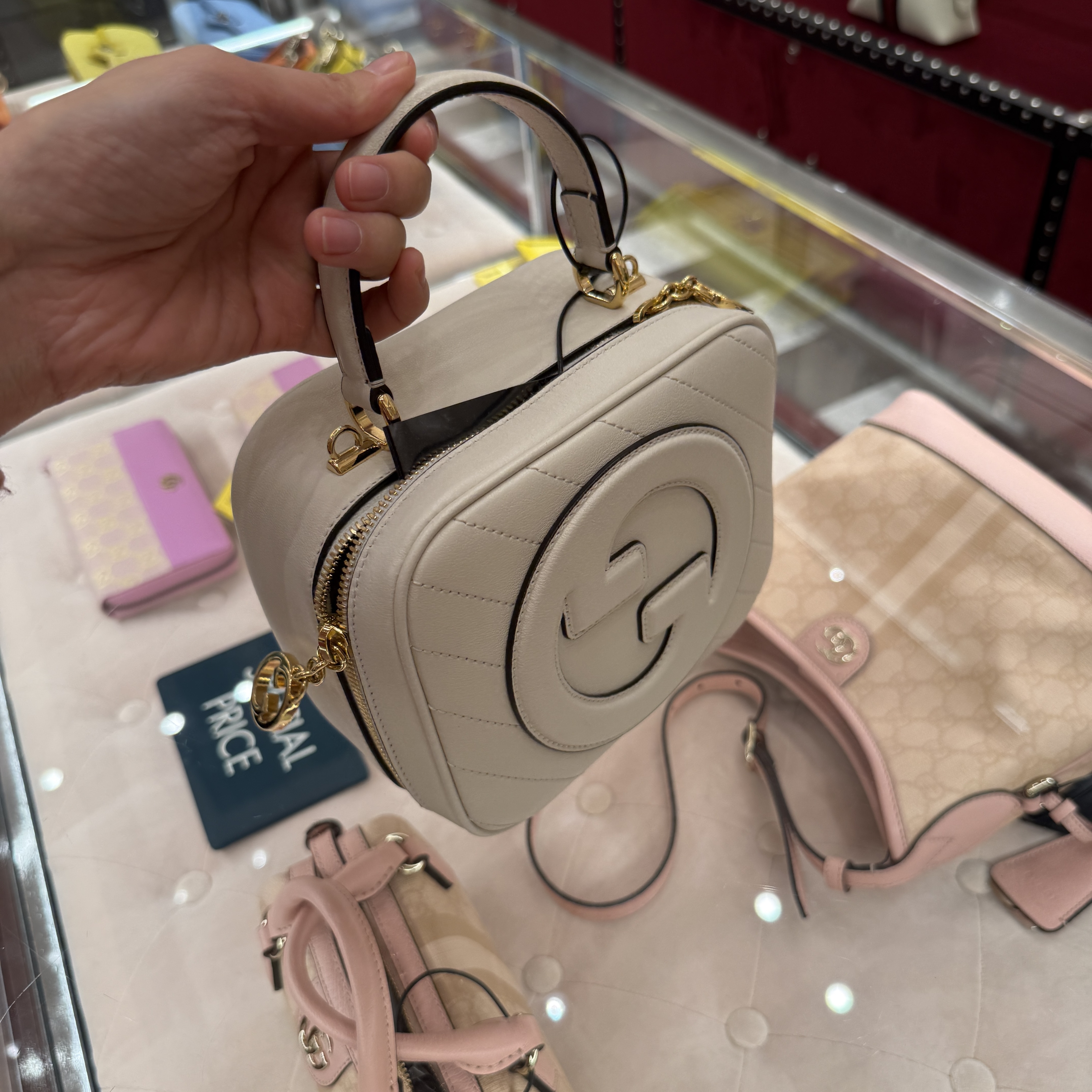 Gucci Blondie Top Handle bag Cream 744434