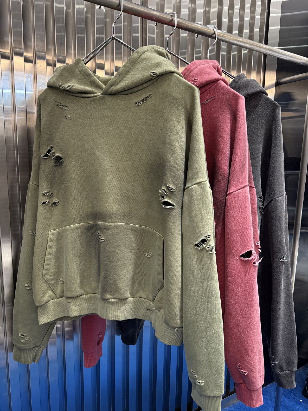 洗水淨色破邊連帽衛衣 LEGIT-067T