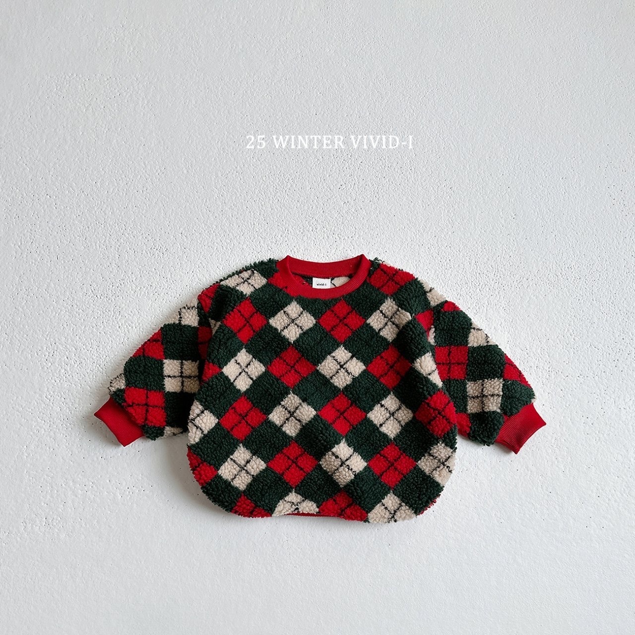 Vivid-i Fleece Pattern Sweatshirt
