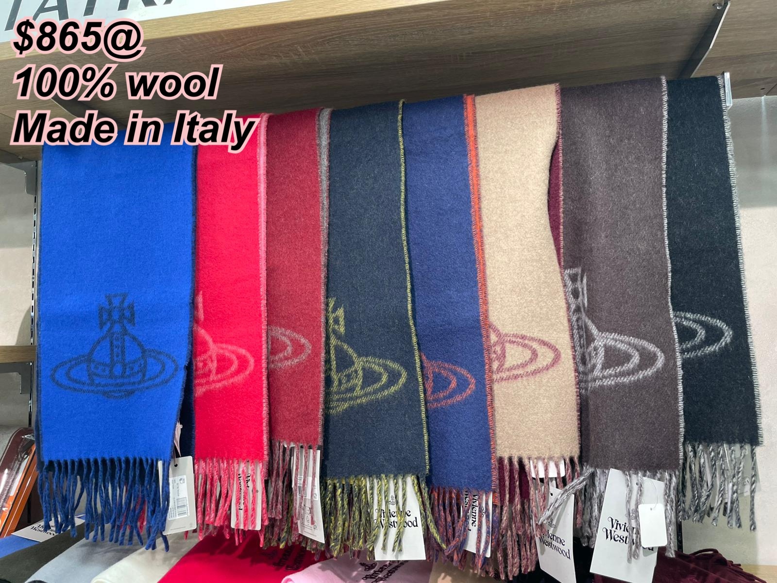 31/10 Vivienne Westwood 星球logo 雙面頸巾/ 多色