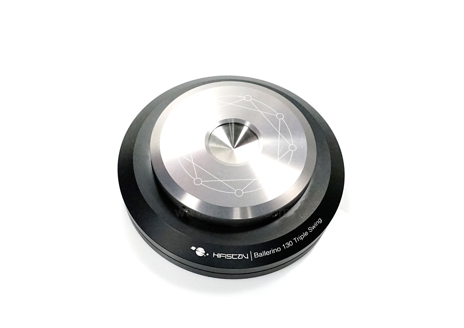 HiFiStay BALLERINO Triple Swing 130 銀色頂座與黑色圓盤斜俯視外觀