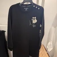 [S] KARL LAGERFELD BLACK PATCH SWEATSHIRT DRESS, L5ZDJB10-BLK (SKL1418)