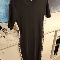 [S] KARL LAGERFELD BLACK MIDI KNIT DRESS, L5ZOS736-BLK (SKL1426)