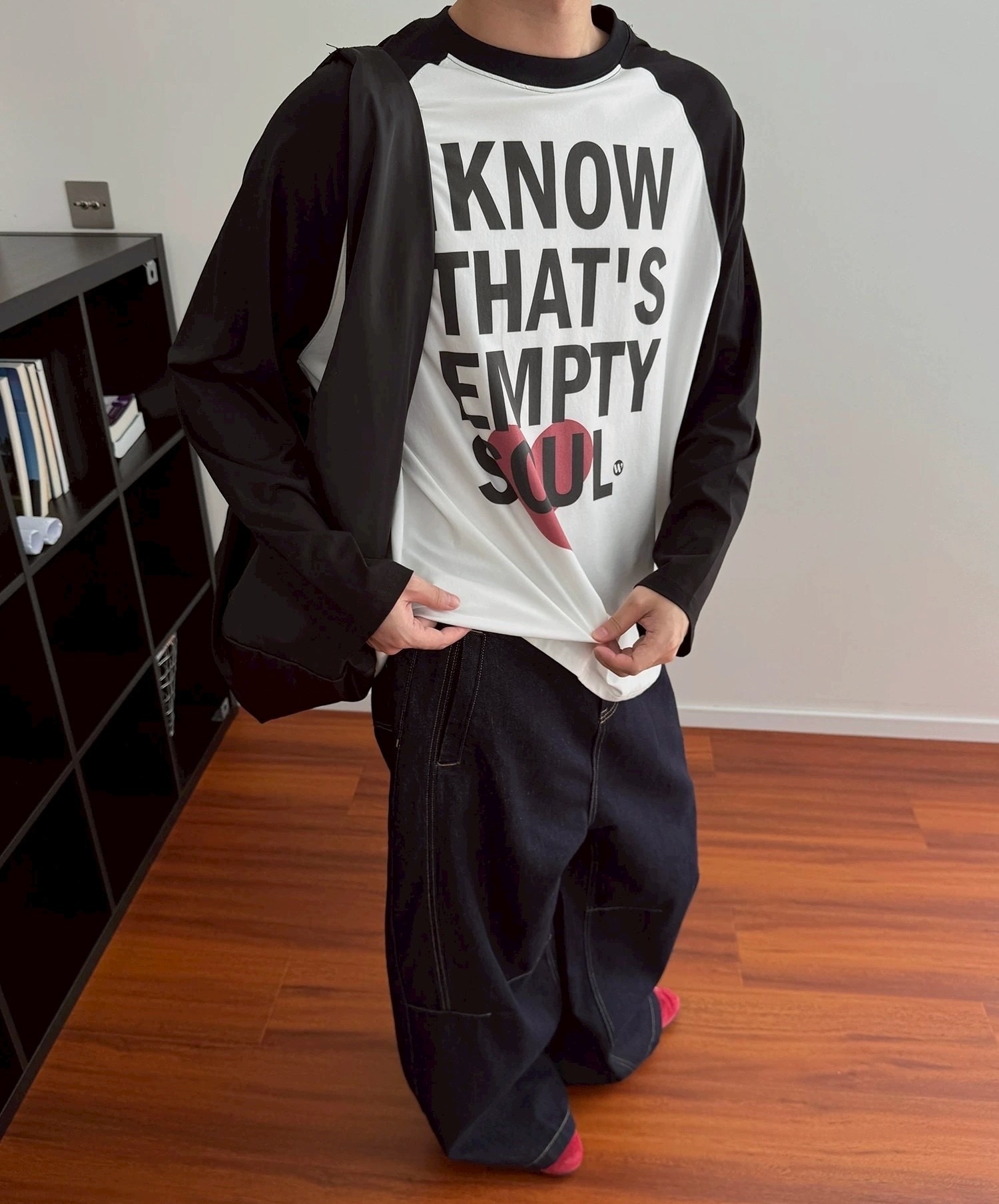 美式 慵懶 英文 愛心 拼接 長袖