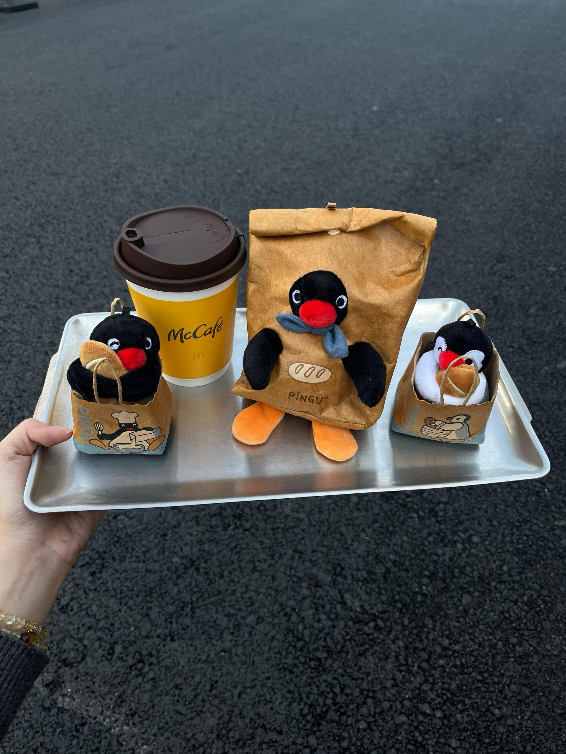 PINGU 企鵝家族 正版授權 企鵝麵包坊袋裝系列 手提袋系列 毛絨吊飾 鑰匙圈 3款(任買兩件711免運)/預購